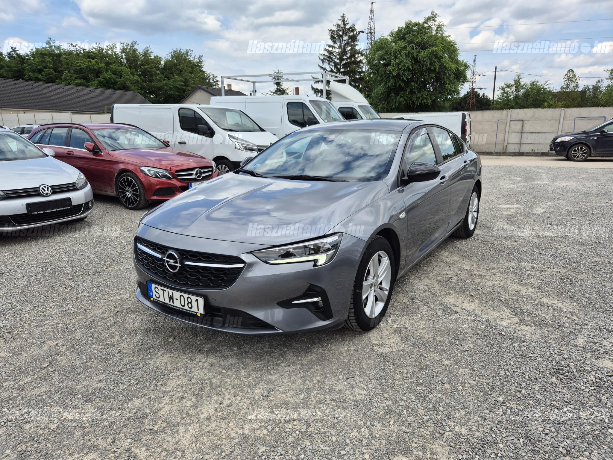 OPEL INSIGNIA 2021/6 - 1