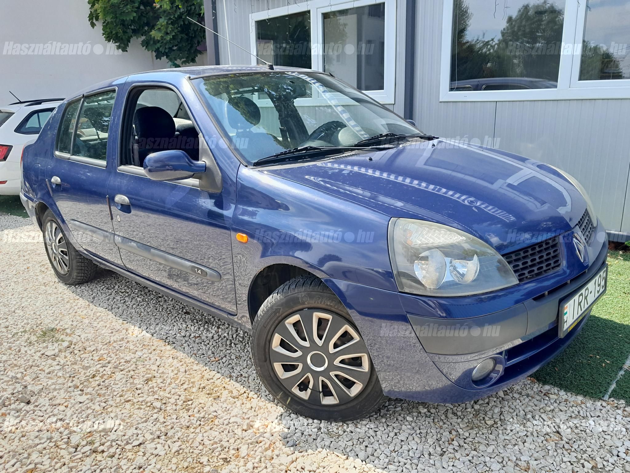 RENAULT THALIA 2003/8 - 1