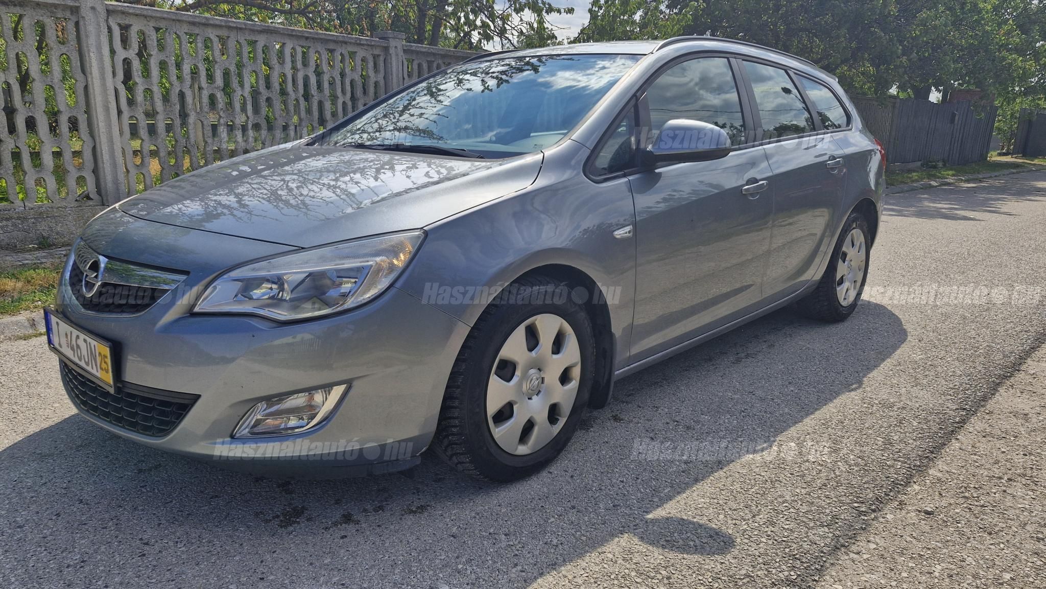 OPEL ASTRA J 2012/6 - 1
