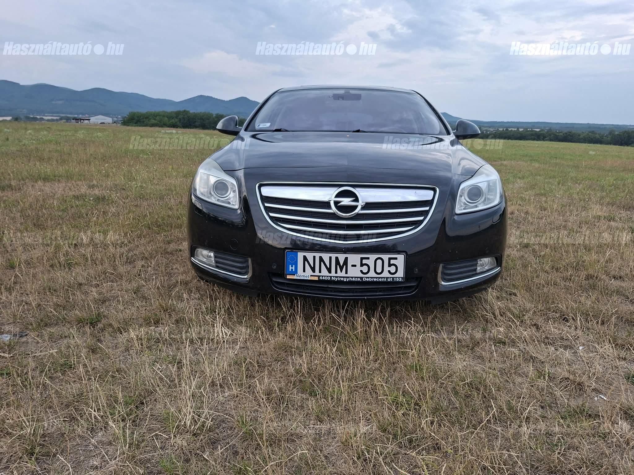 OPEL INSIGNIA 2011/9 - 1