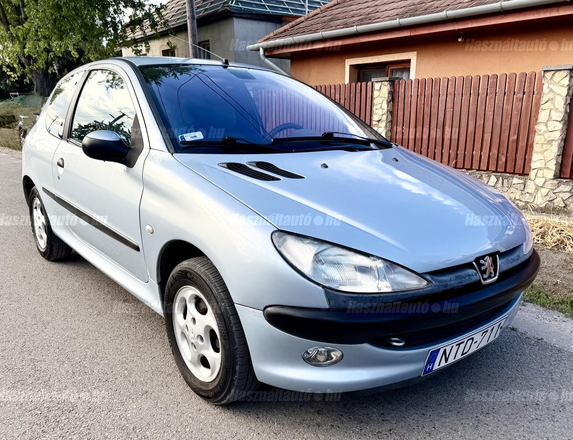 PEUGEOT 206 2002/10 - 1