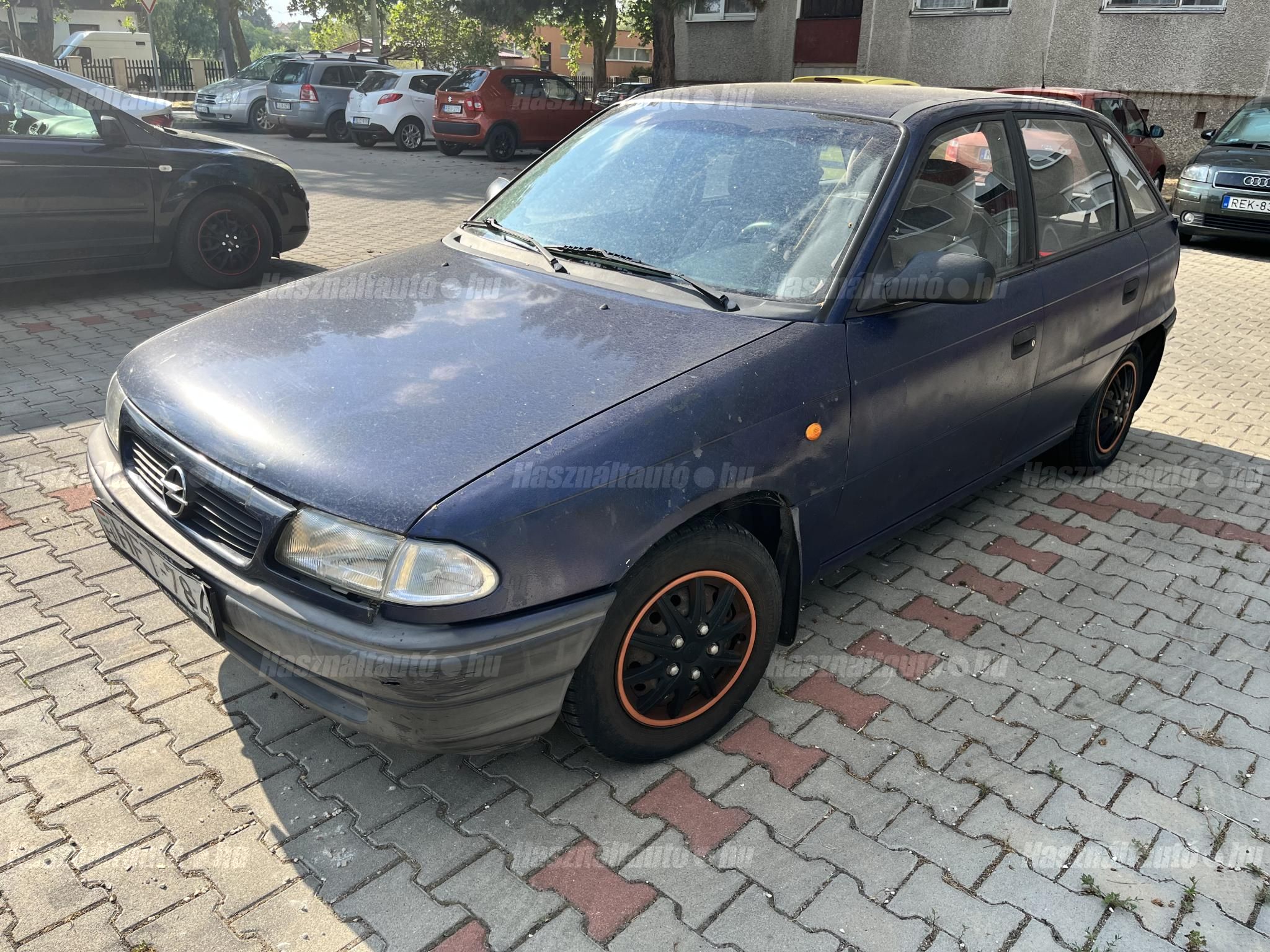 OPEL ASTRA F 2000 - 1