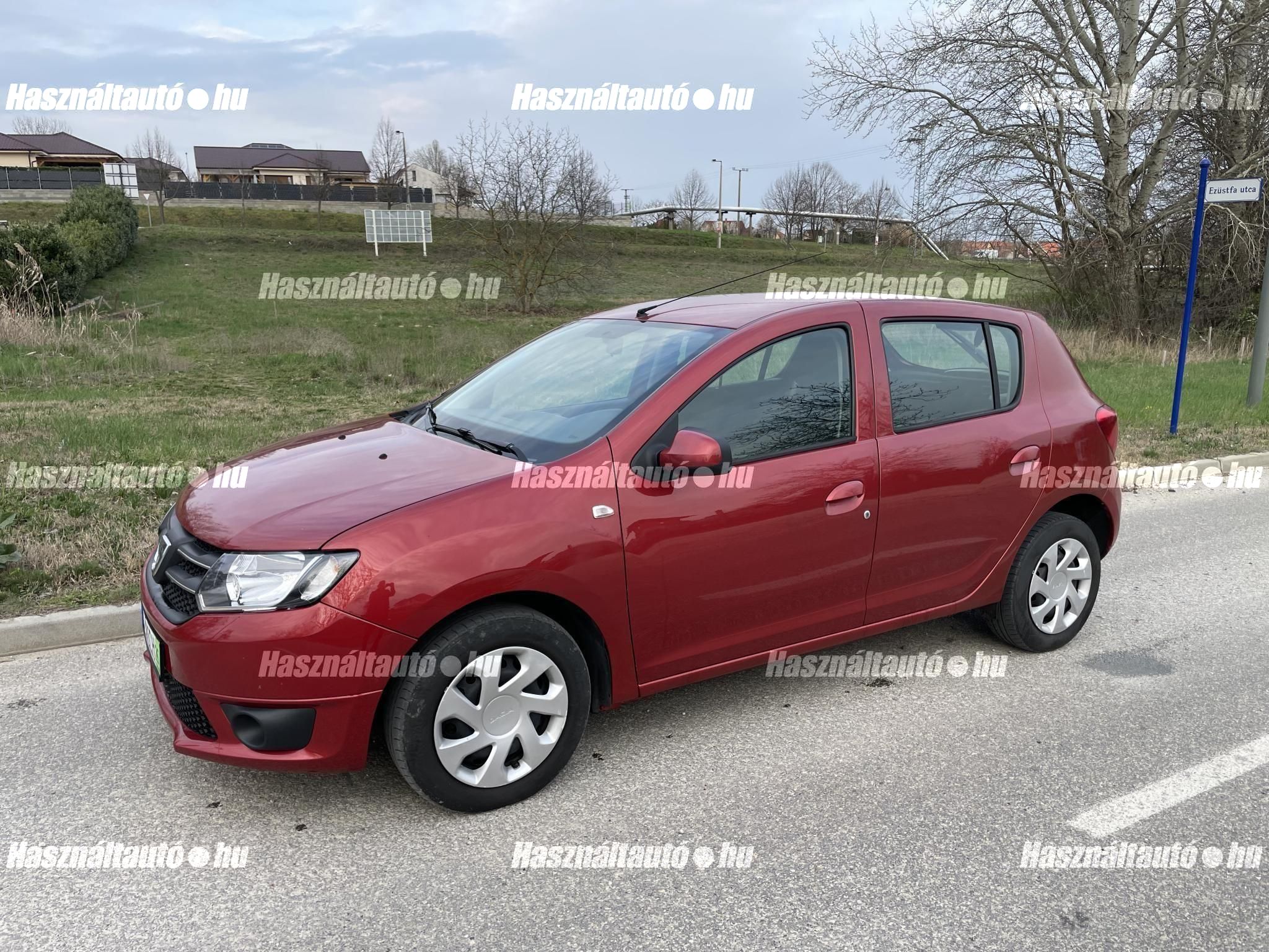 DACIA SANDERO 2016/3 - 1