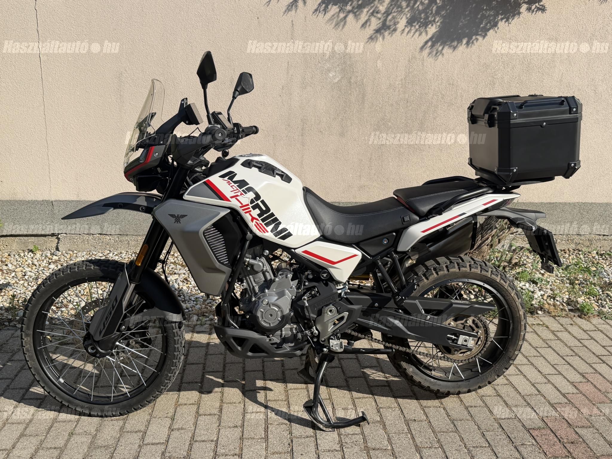 MOTO MORINI ALLTRHIKE 2026 - 1