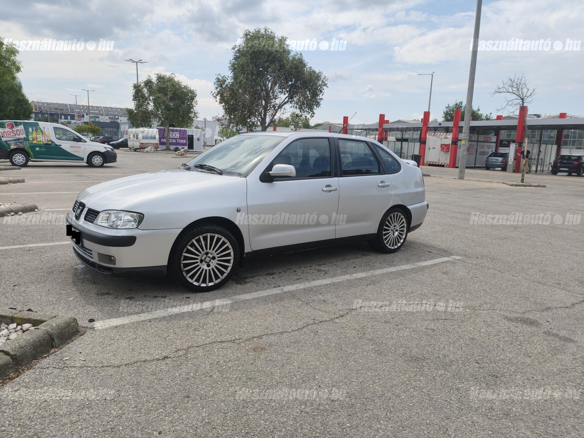 SEAT CORDOBA 2002/9 - 1