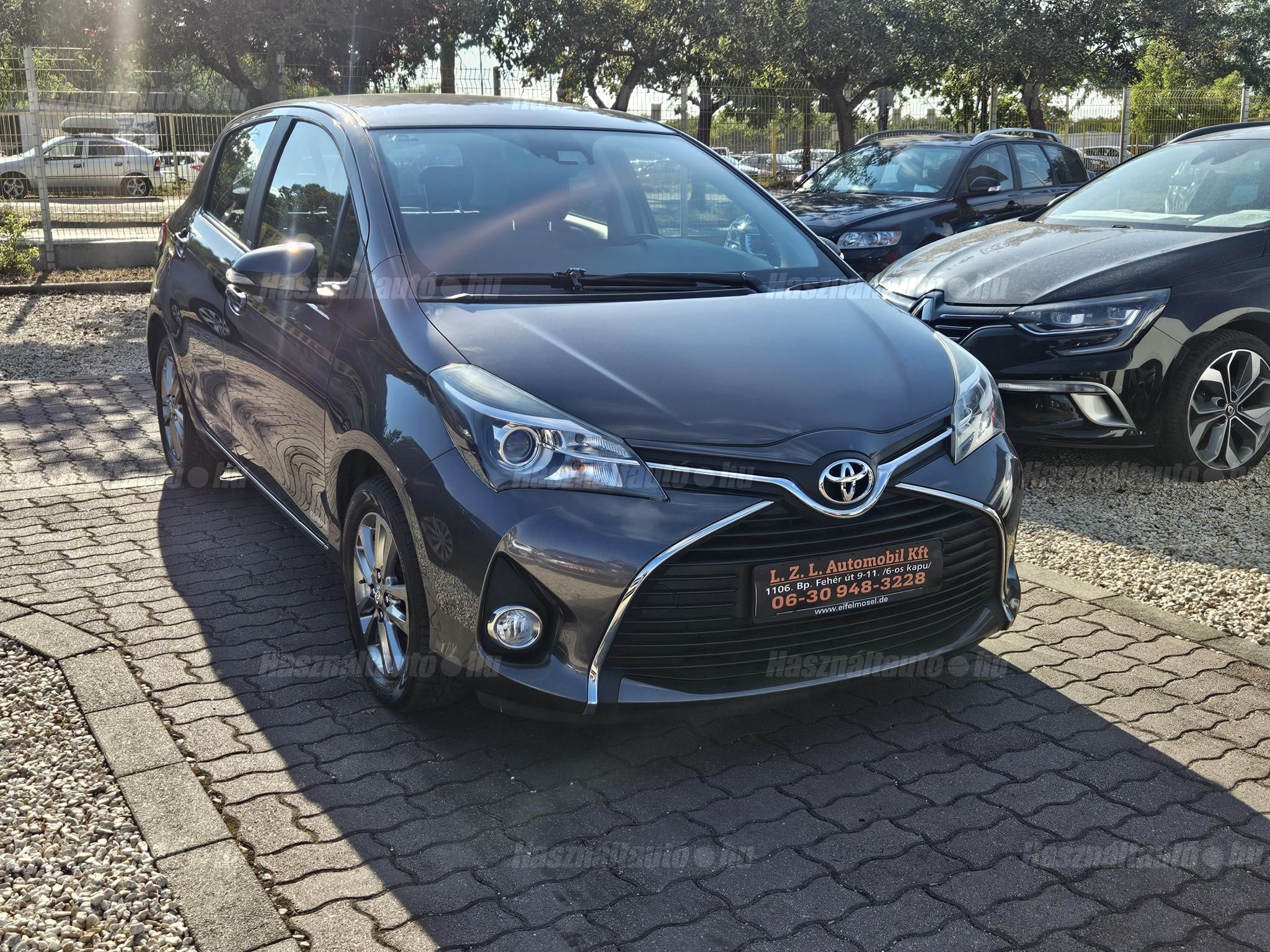 TOYOTA YARIS 2017/10 - 1