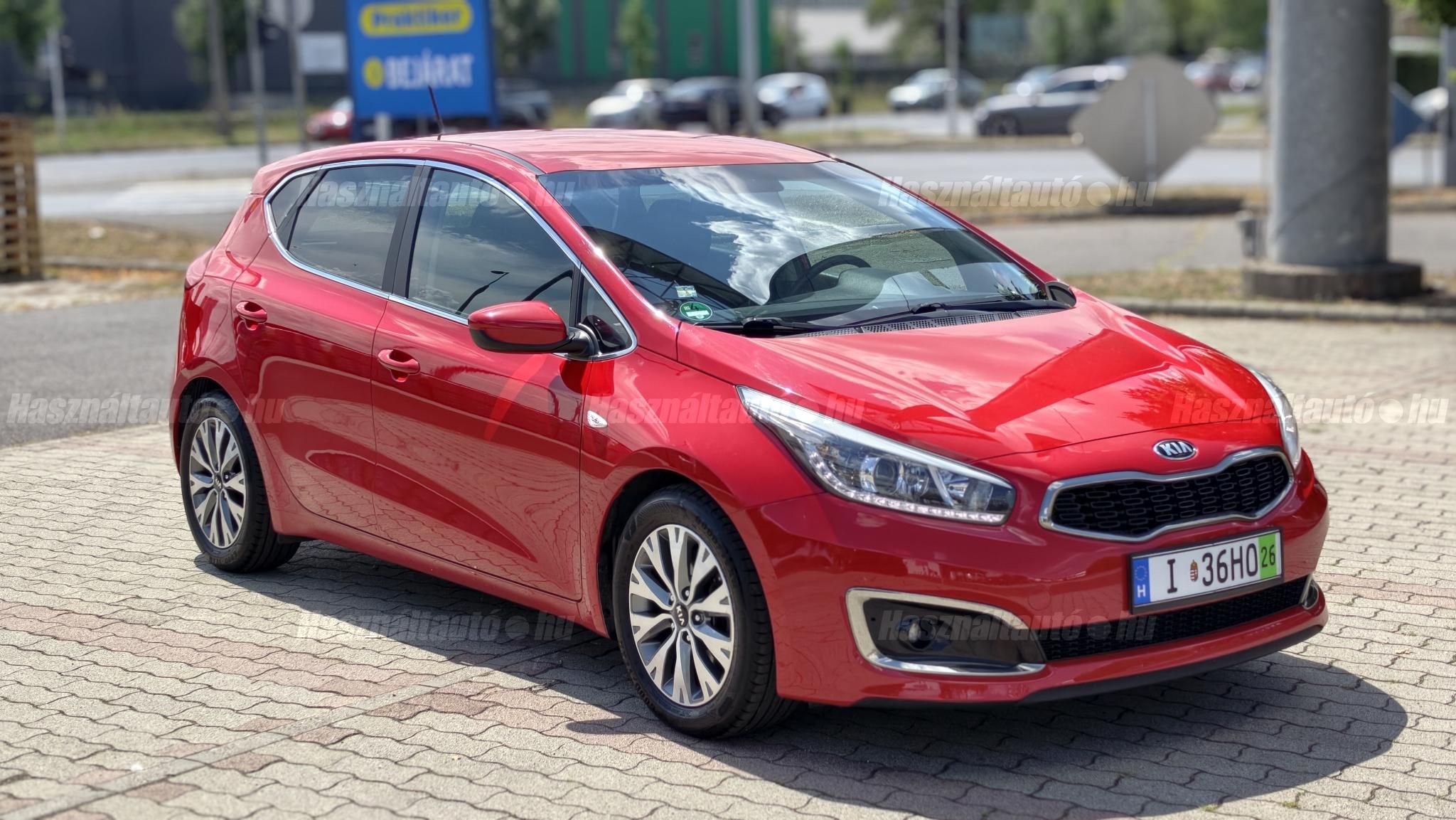 KIA CEE'D 2016/9 - 1