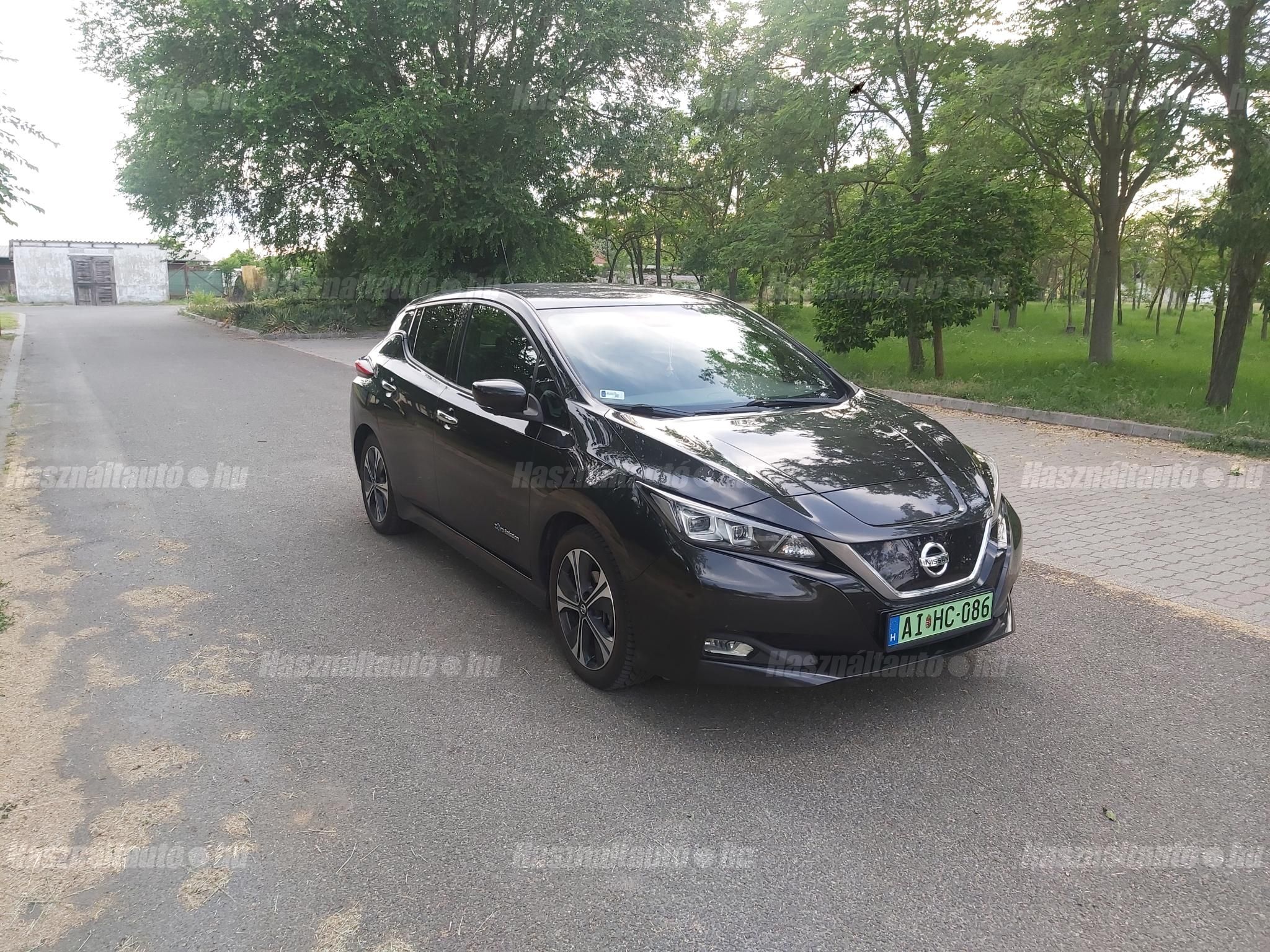 NISSAN LEAF 2018/4 - 1