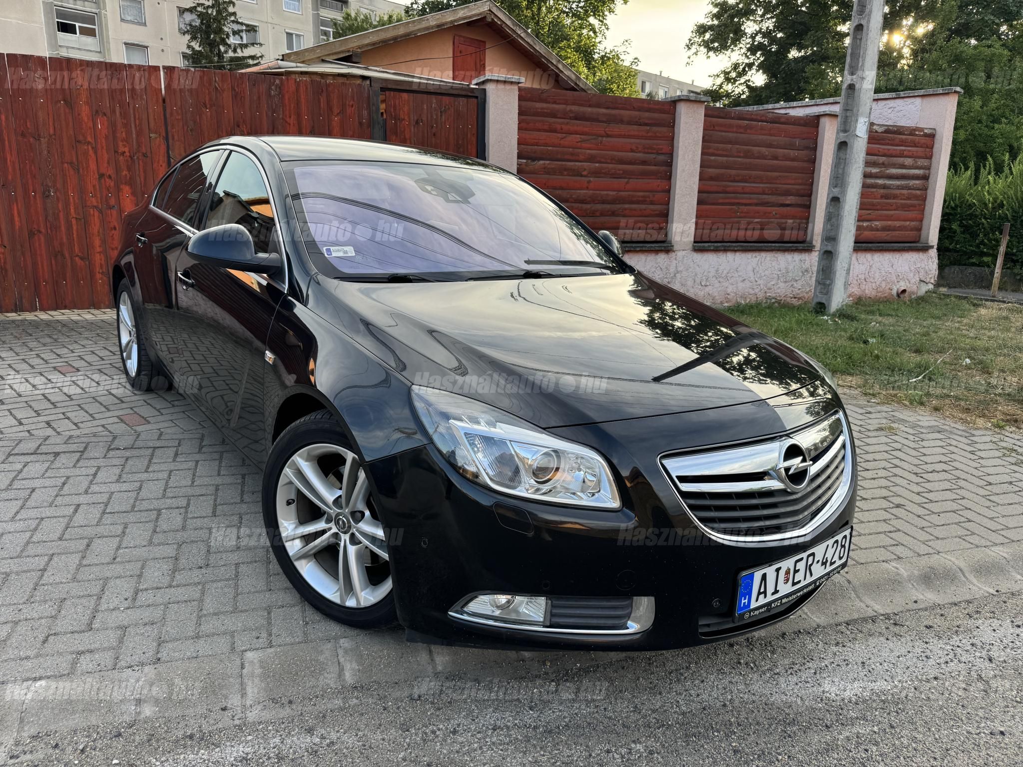 OPEL INSIGNIA 2013/5 - 1