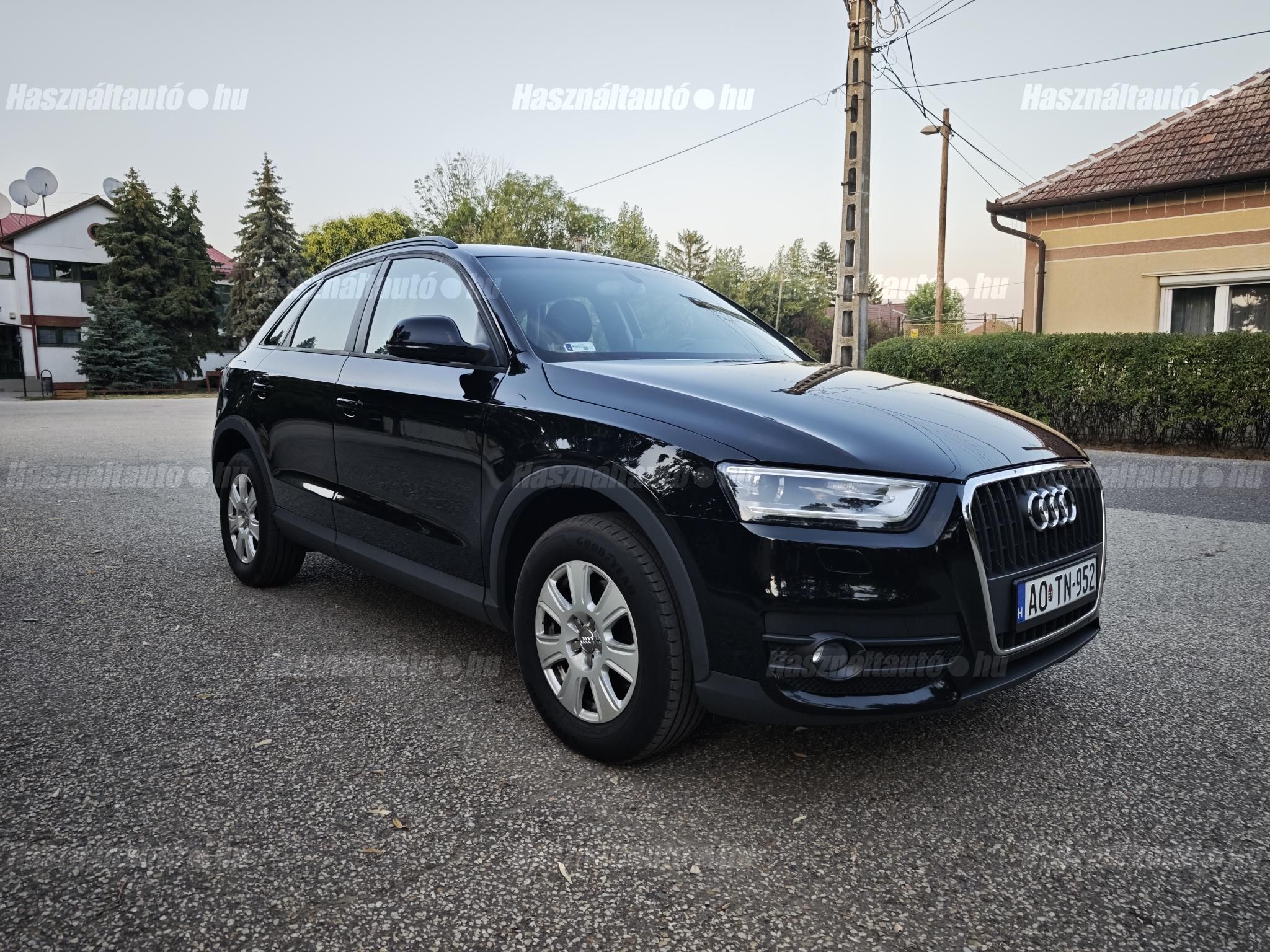 AUDI Q3 2014/2 - 1