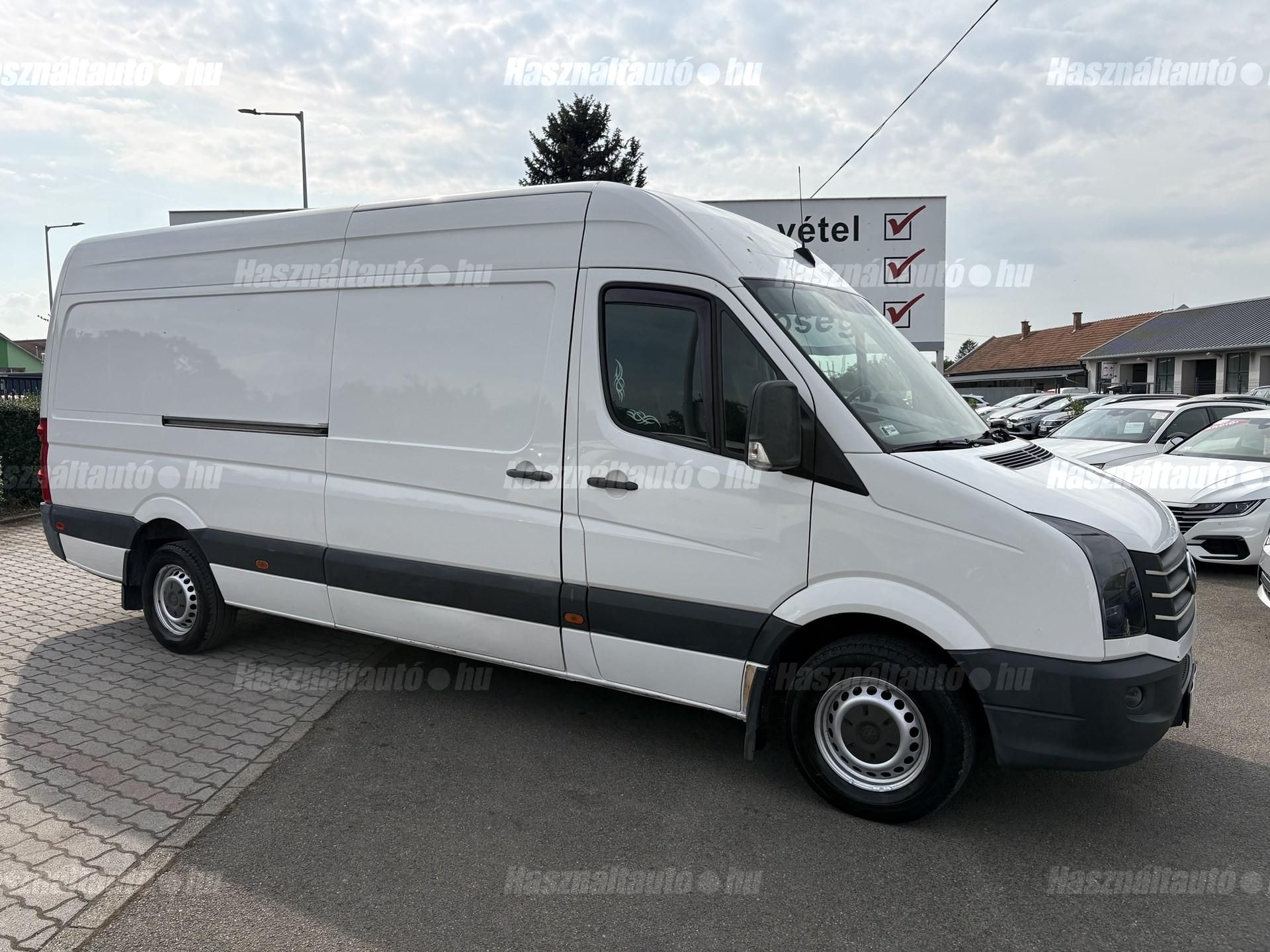 VOLKSWAGEN CRAFTER 2015/12 - 1