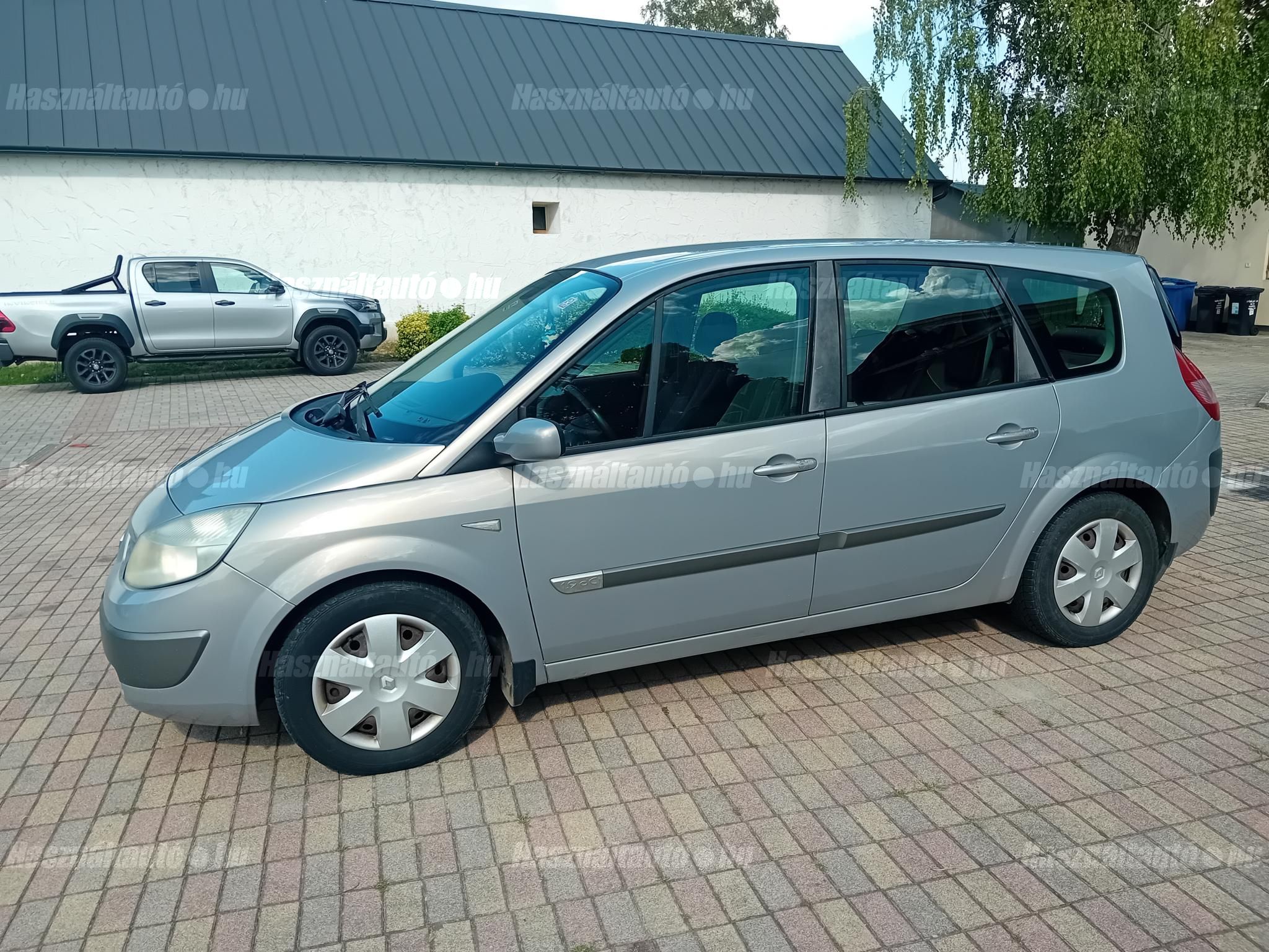 RENAULT GRAND SCENIC 2005/1 - 1