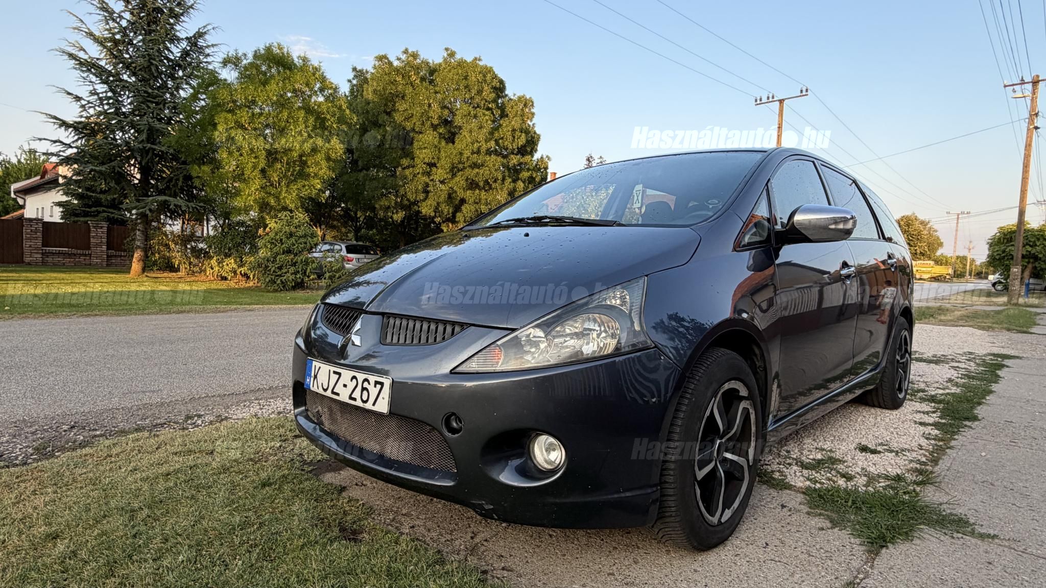 MITSUBISHI GRANDIS 2006/11 - 1