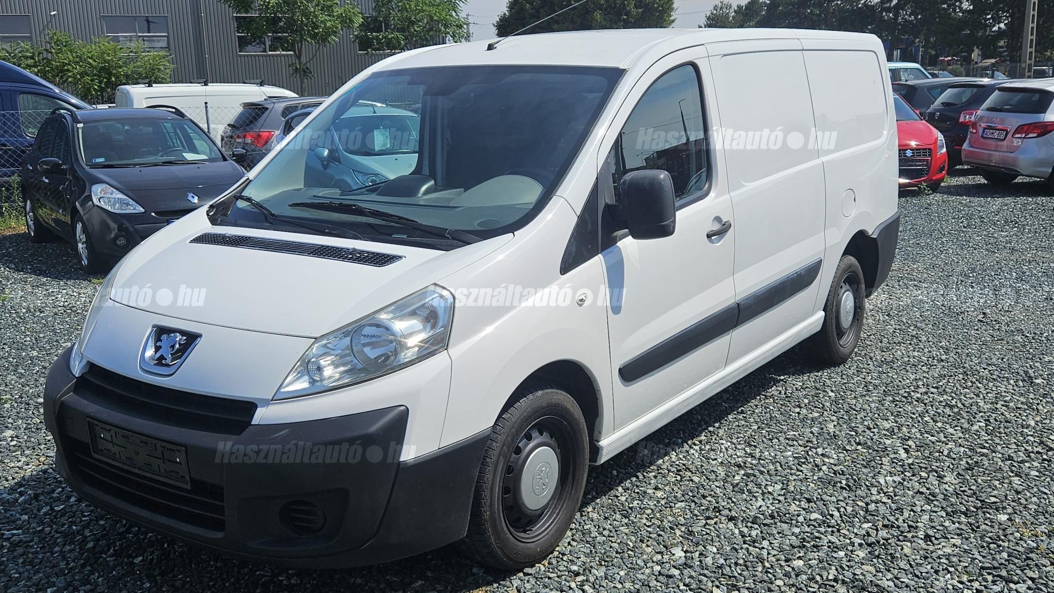 PEUGEOT EXPERT 2010/3 - 1