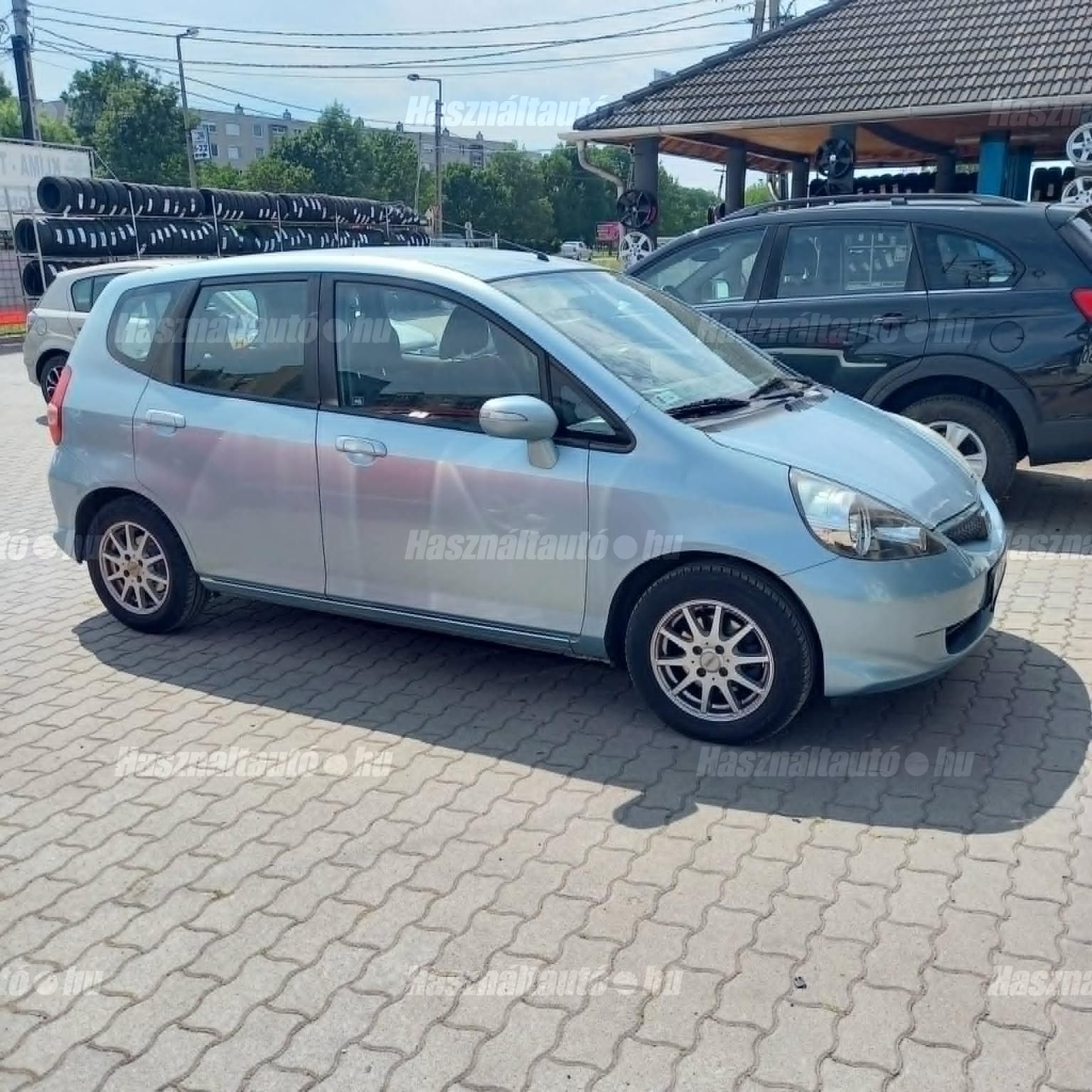 HONDA JAZZ 2008/8 - 1