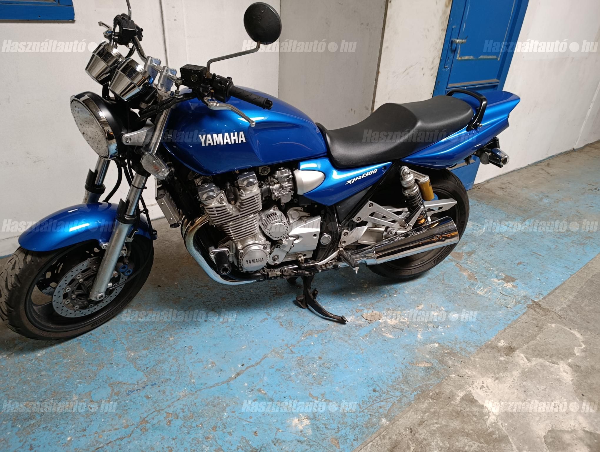 YAMAHA XJR 1300 2000/1 - 1
