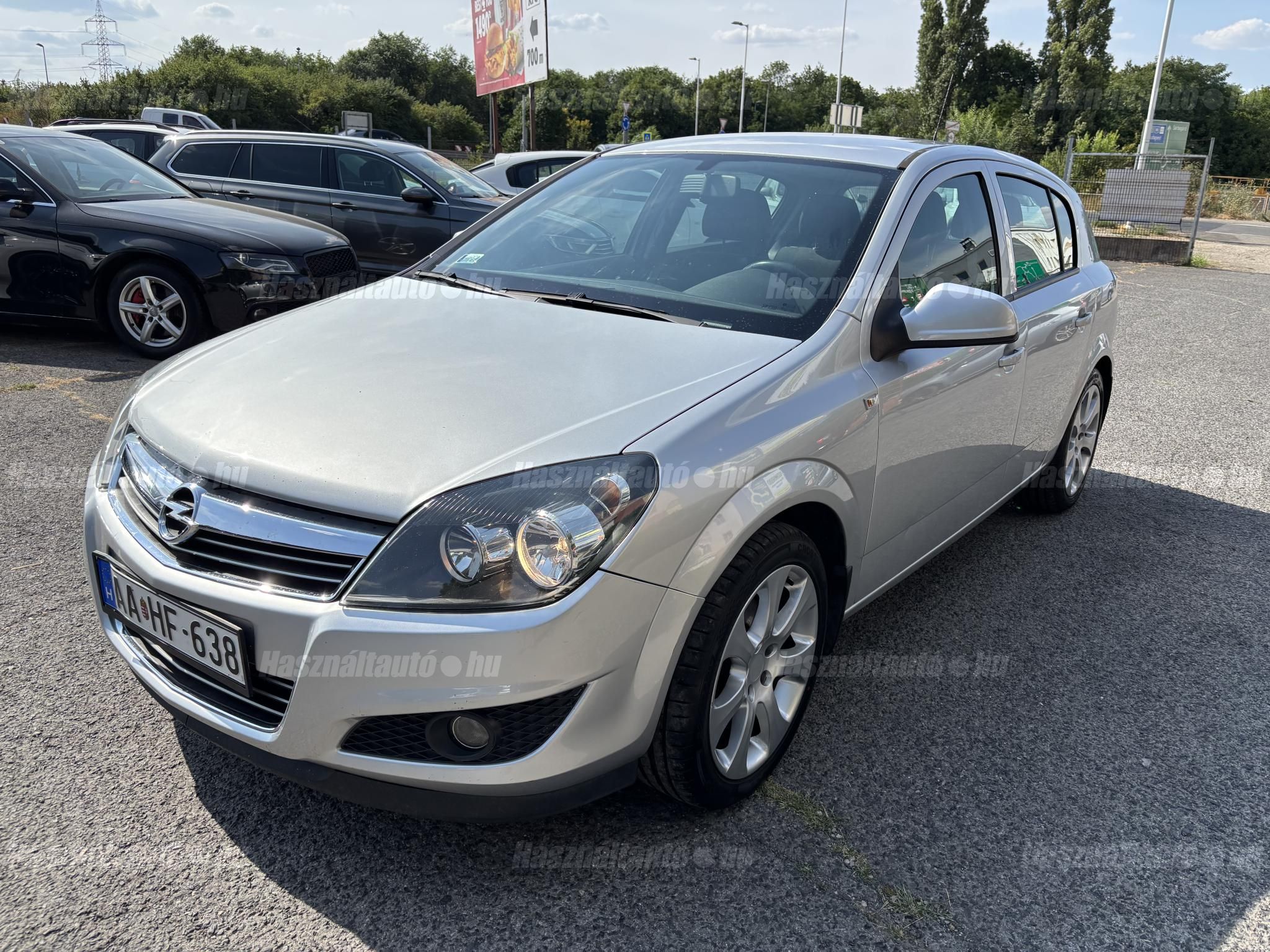 OPEL ASTRA H 2010/9 - 1