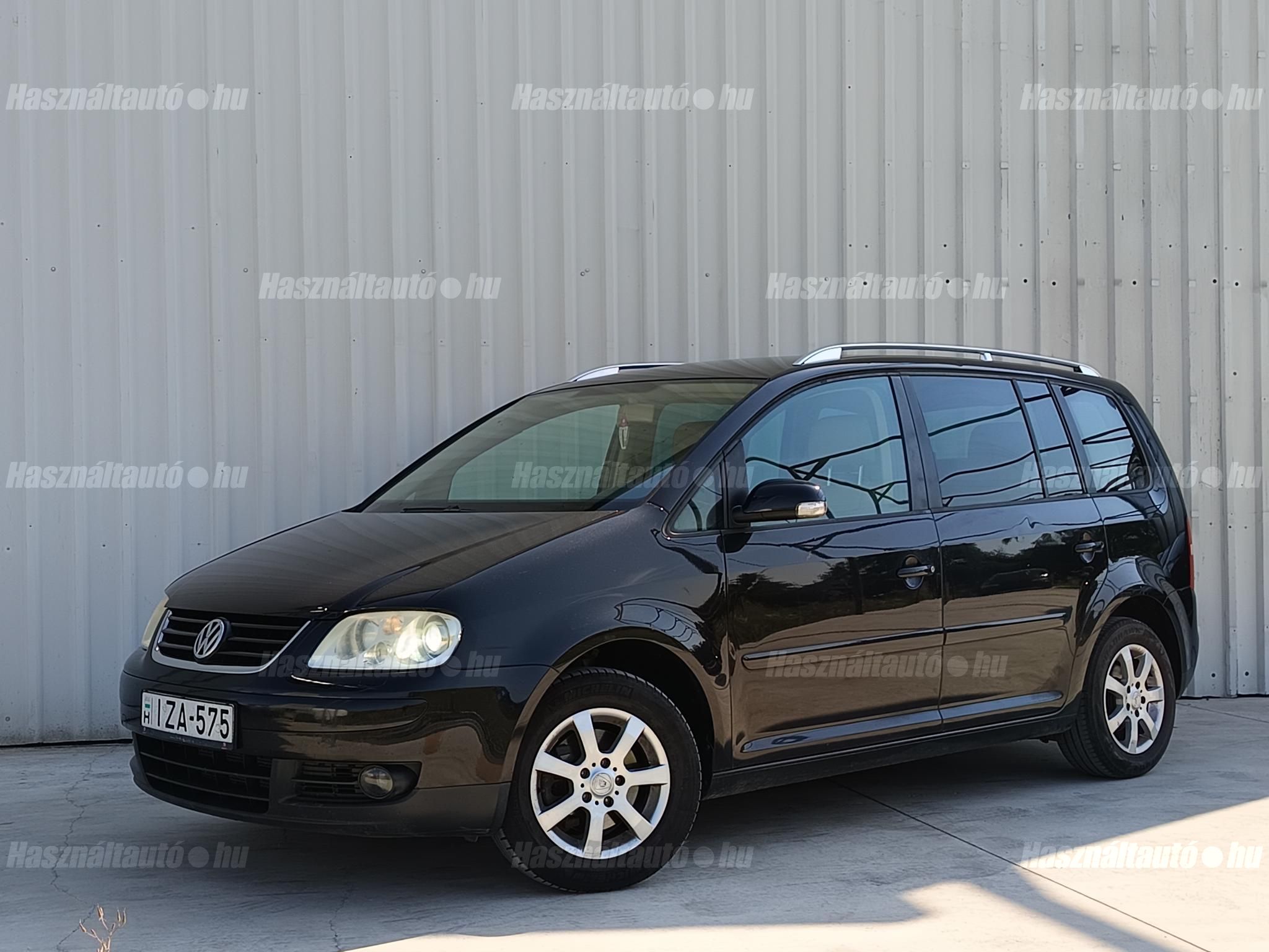 VOLKSWAGEN TOURAN 2004/3 - 1