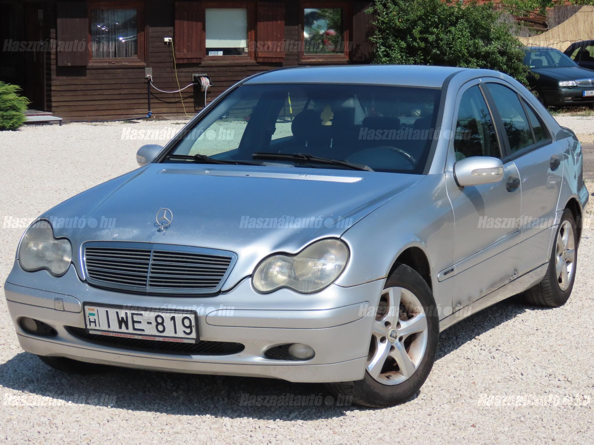 MERCEDES-BENZ C 220 2000/12 - 1