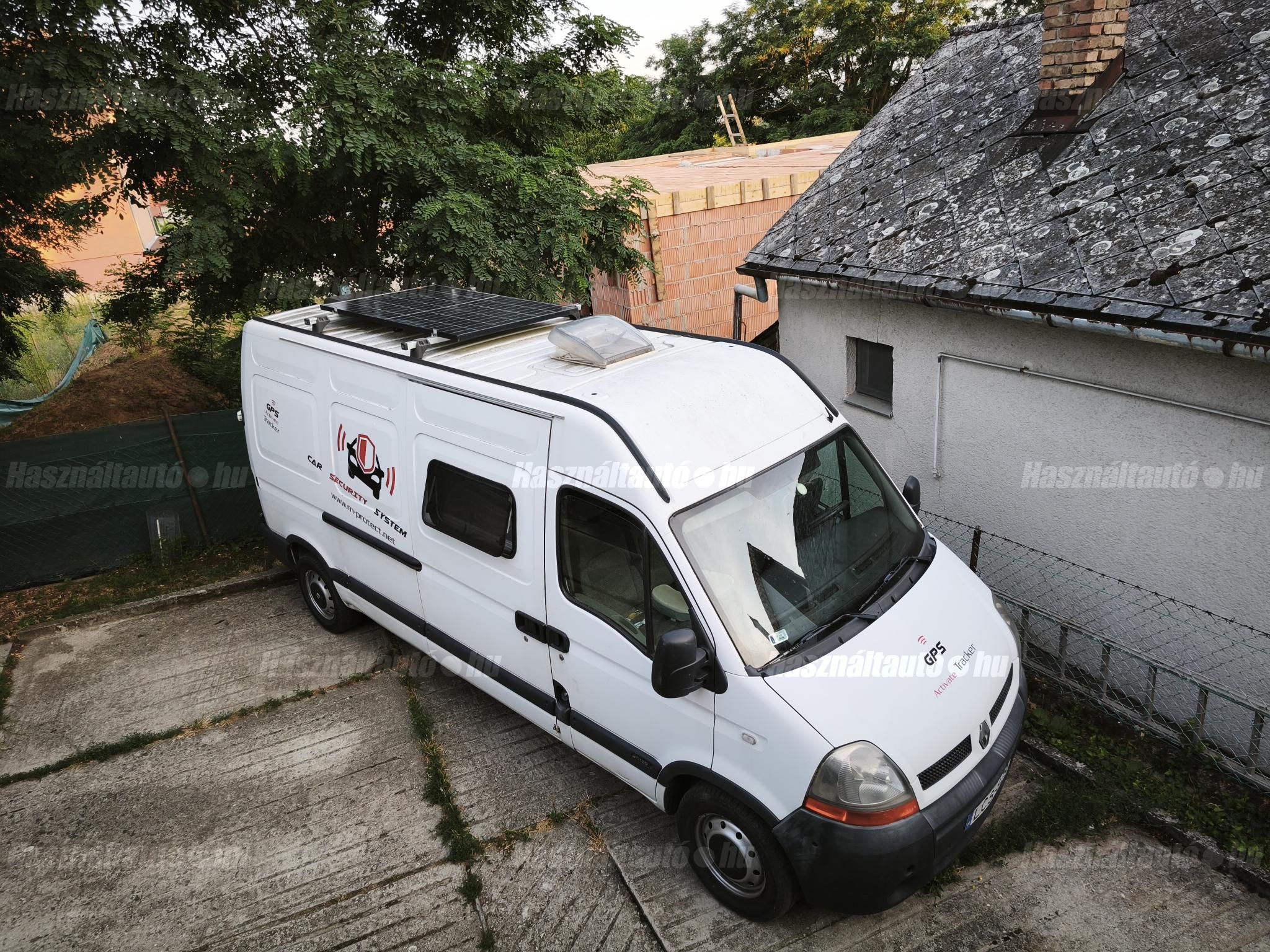 RENAULT 2005/6 - 1
