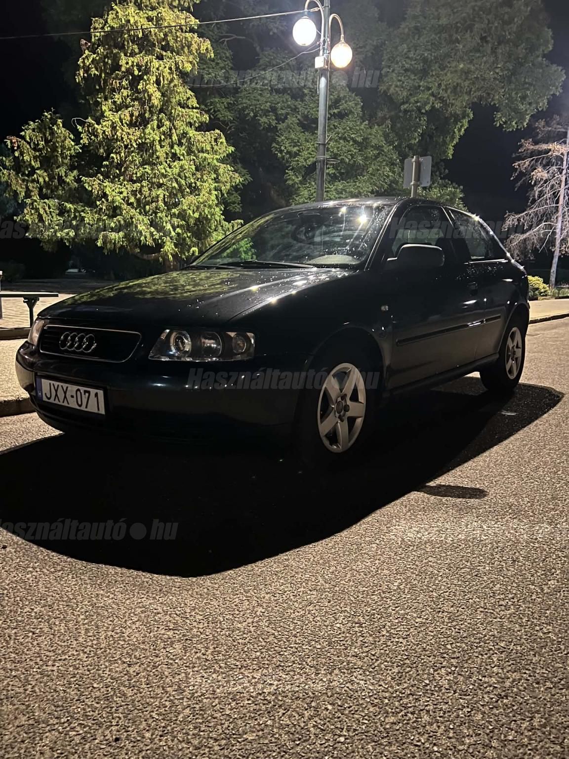 AUDI A3 2002/3 - 1