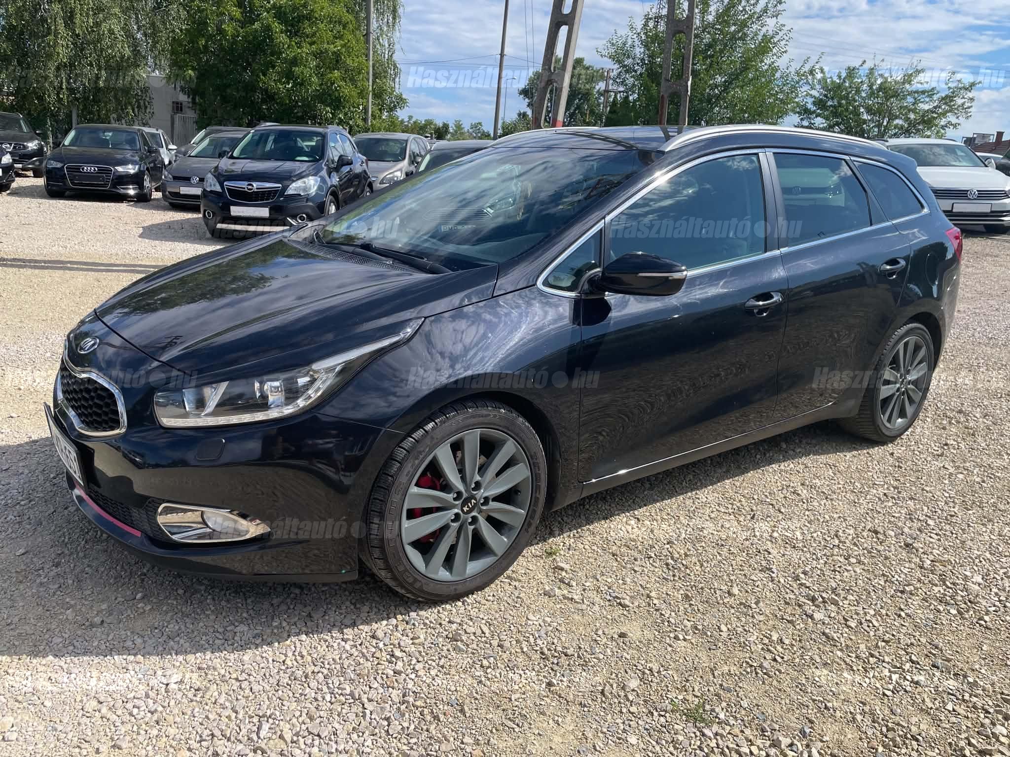 KIA CEE'D 2014/5 - 1