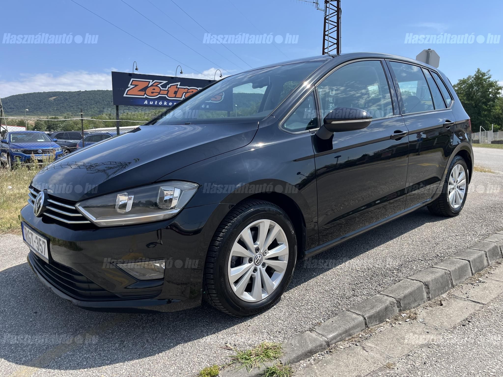 VOLKSWAGEN GOLF SPORTSVAN 2015/9 - 1