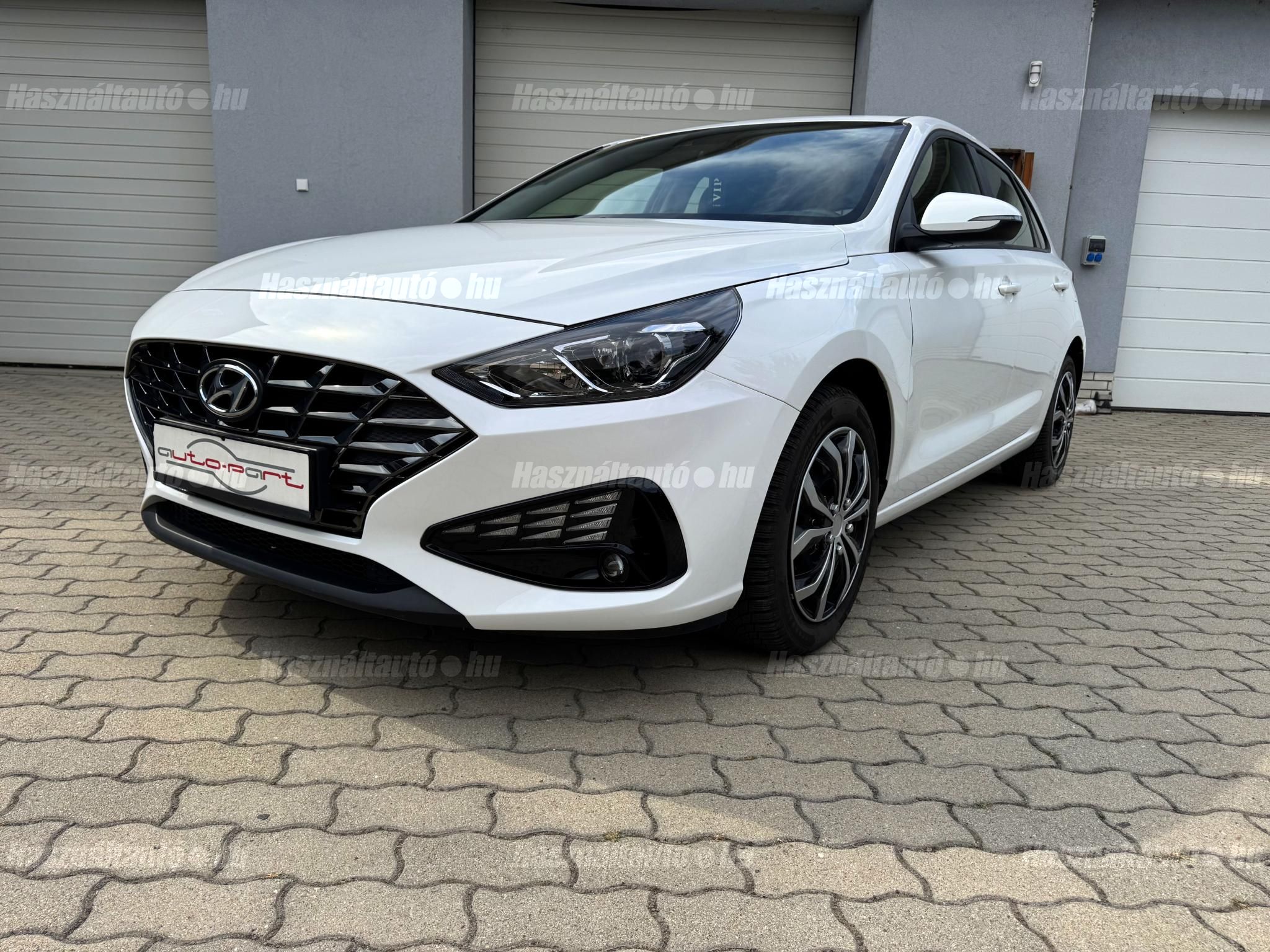 HYUNDAI I30 2022/5 - 1