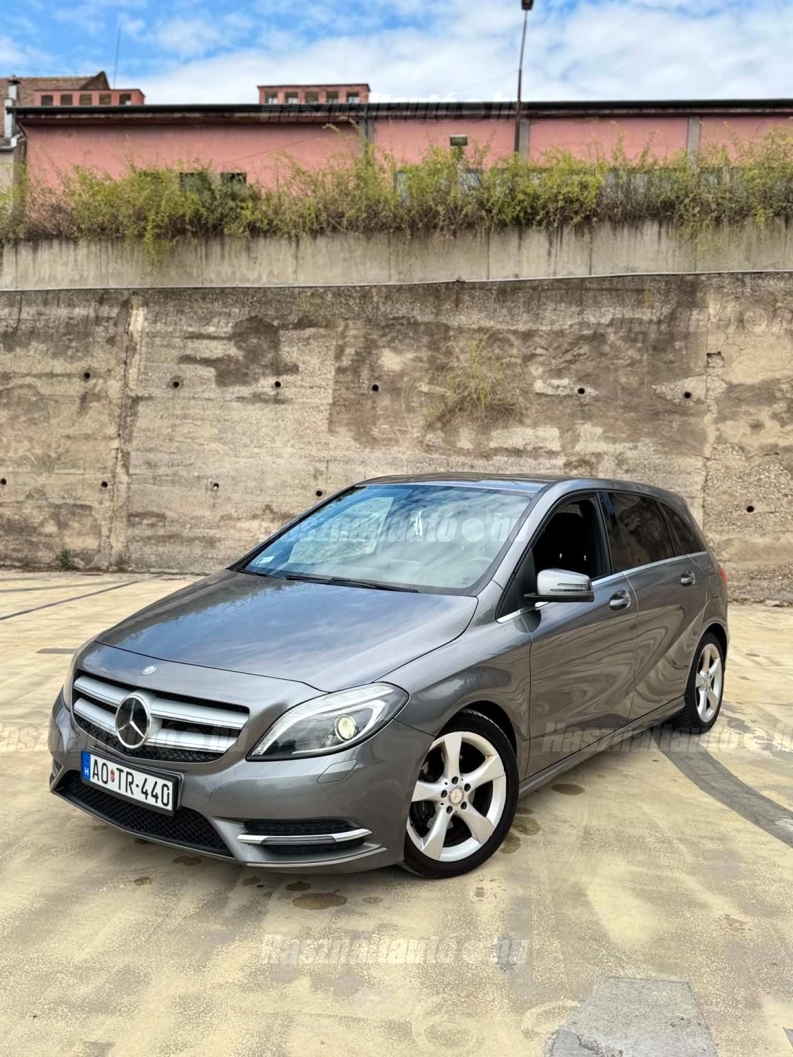 MERCEDES-BENZ B 200 2014/1 - 1