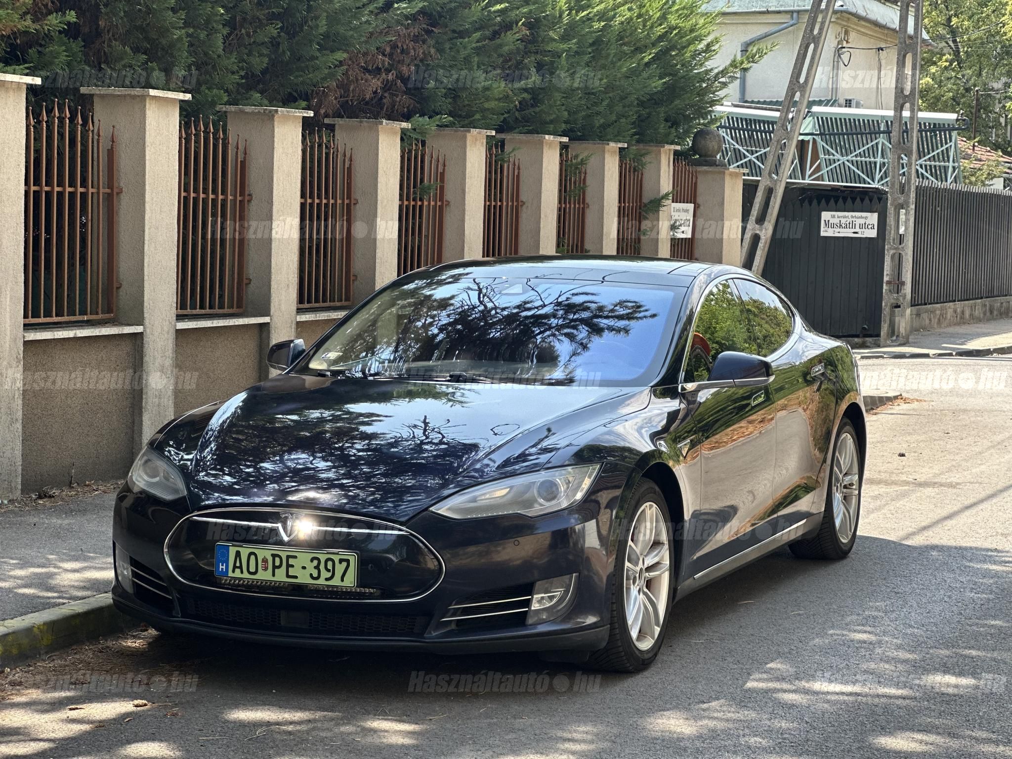 TESLA MODEL S 2015/2 - 1