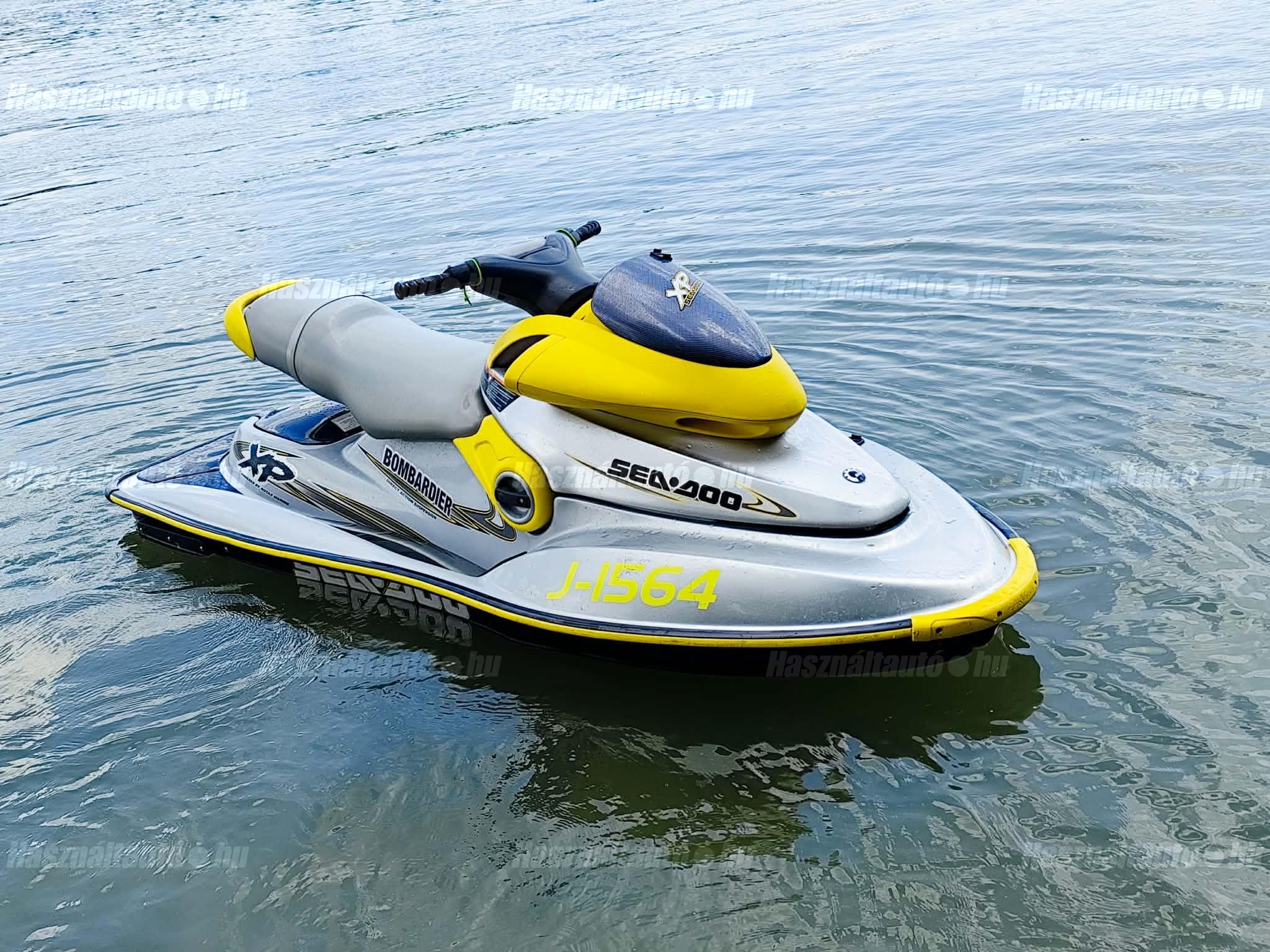 SEA-DOO 2002 - 1