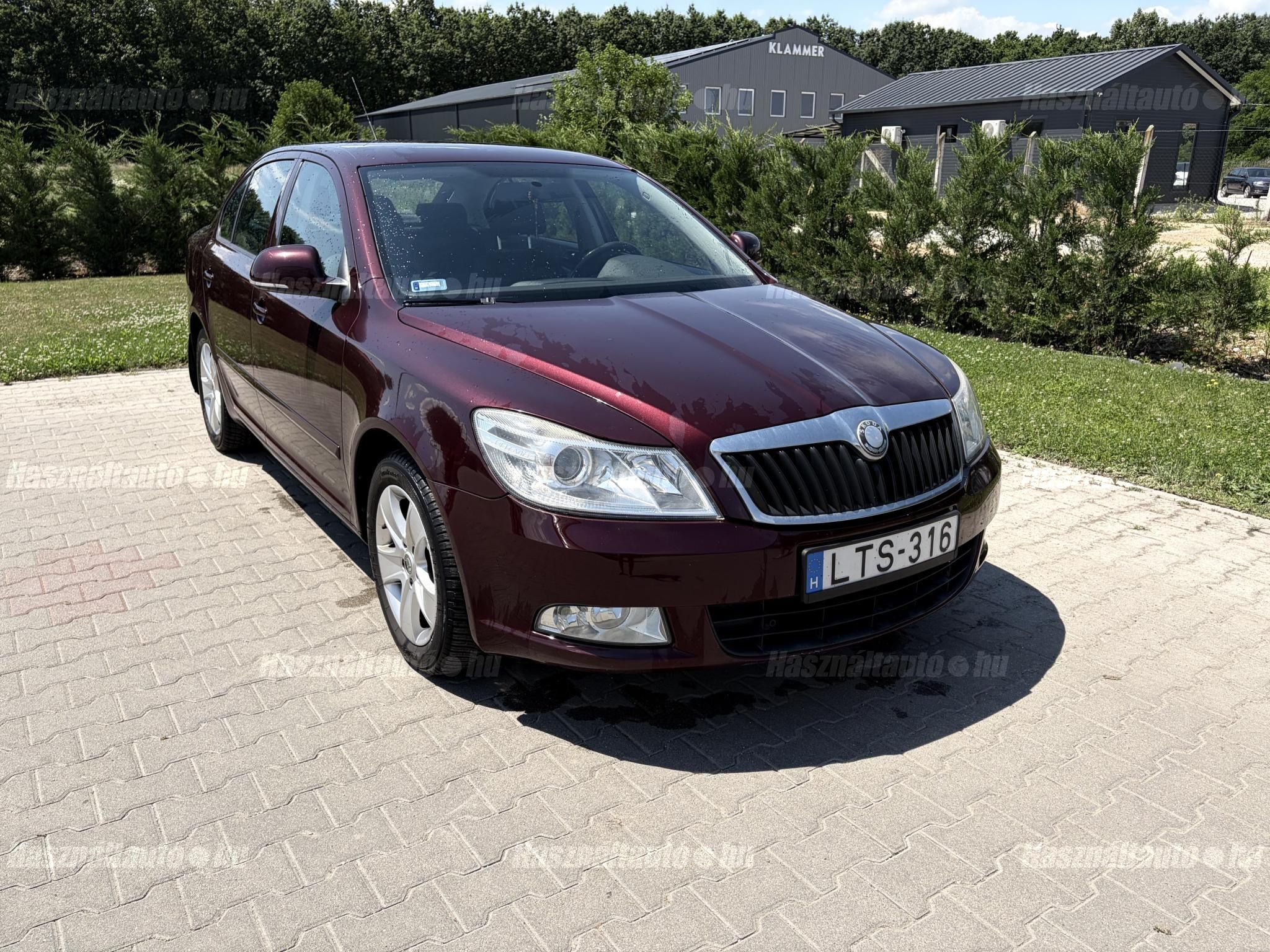 SKODA OCTAVIA 2010/10 - 1