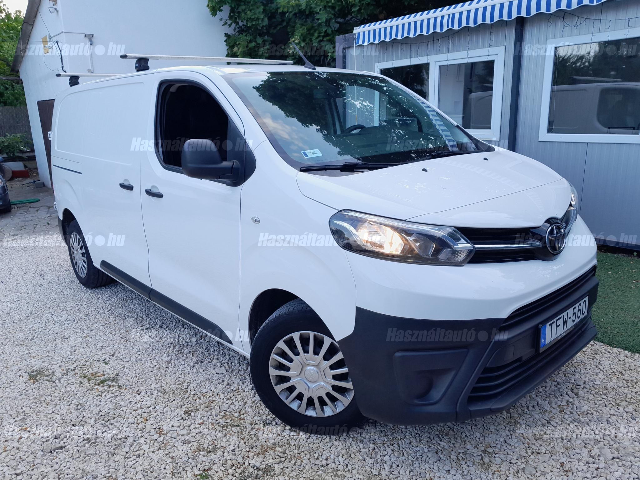 TOYOTA PROACE 2022/5 - 1