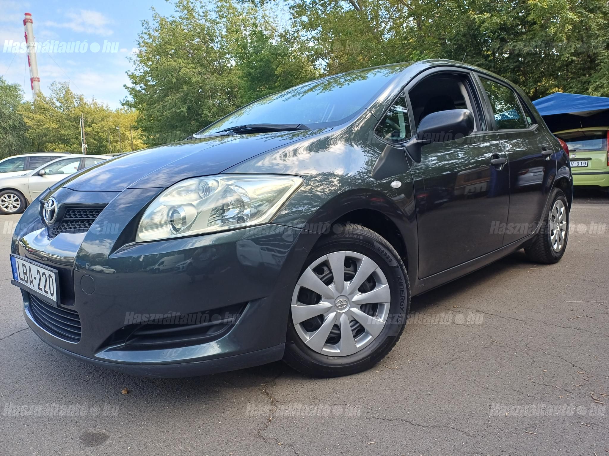 TOYOTA AURIS 2008 - 1