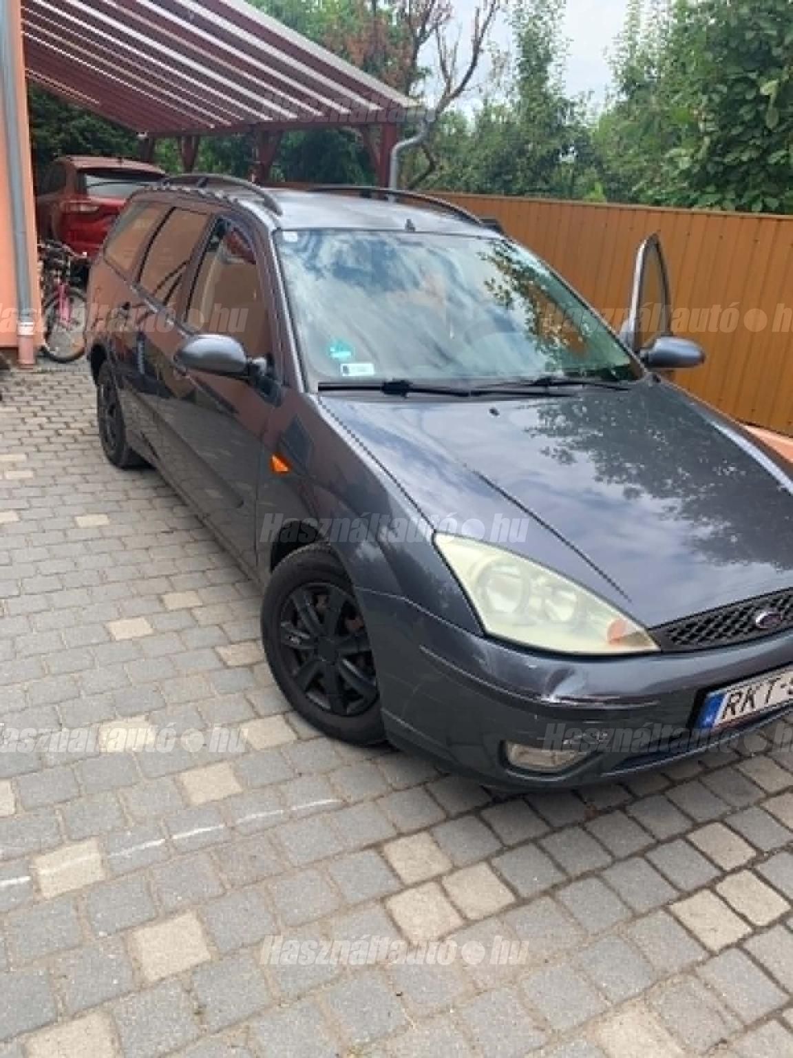 FORD FOCUS 2004/6 - 1
