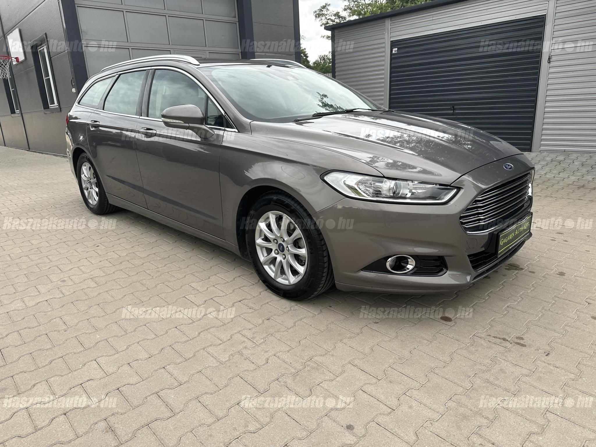 FORD MONDEO 2015/8 - 1