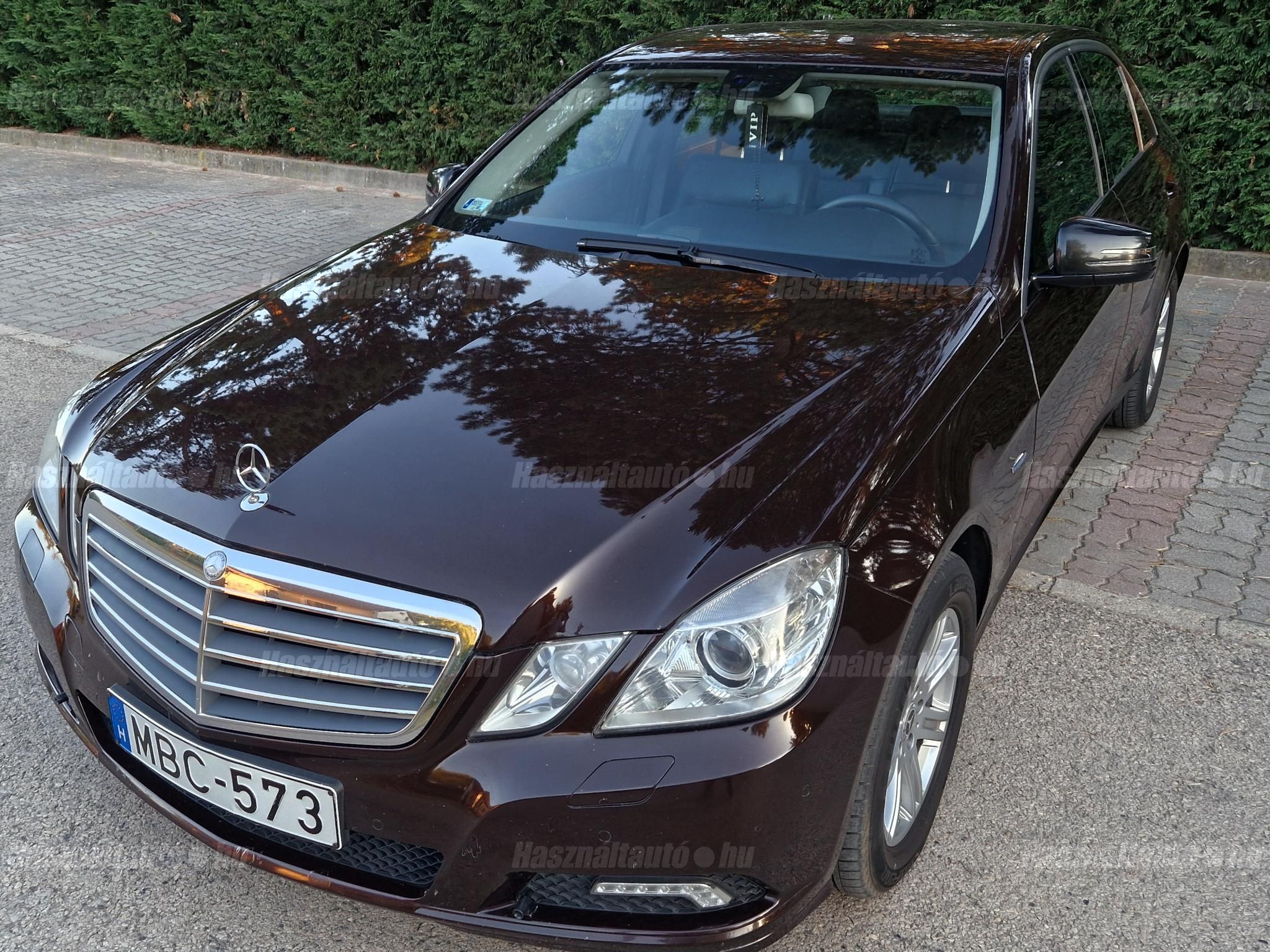 MERCEDES-BENZ E 220 2009/11 - 1
