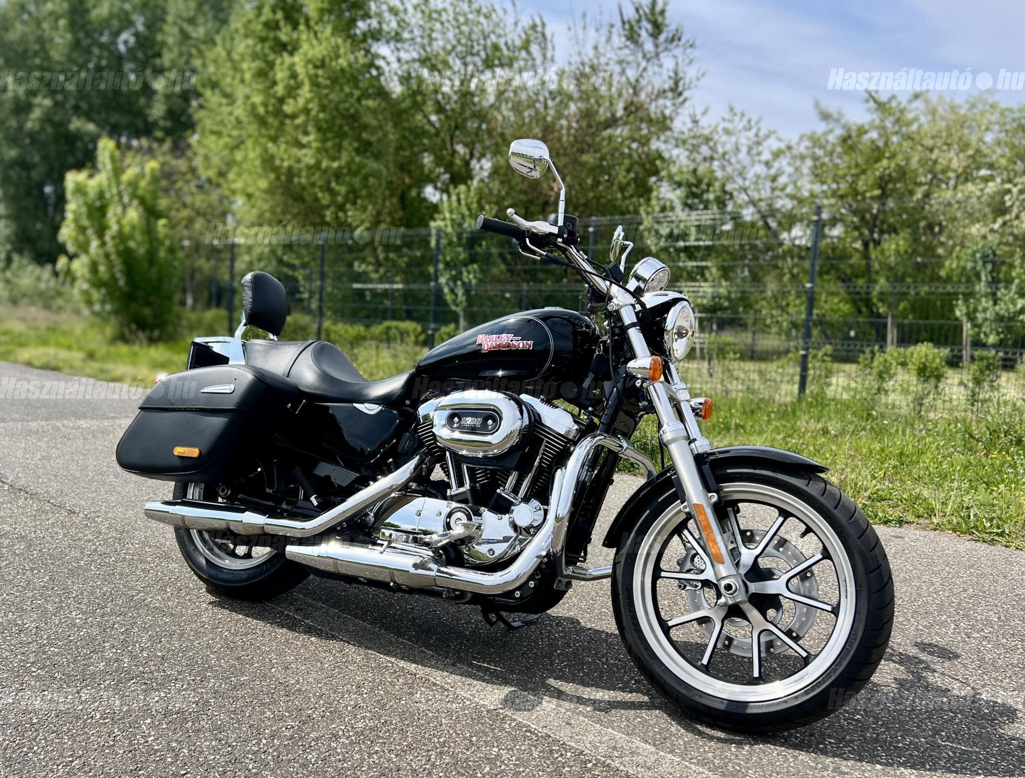 HARLEY-DAVIDSON SPORTSTER 2015/7 - 1