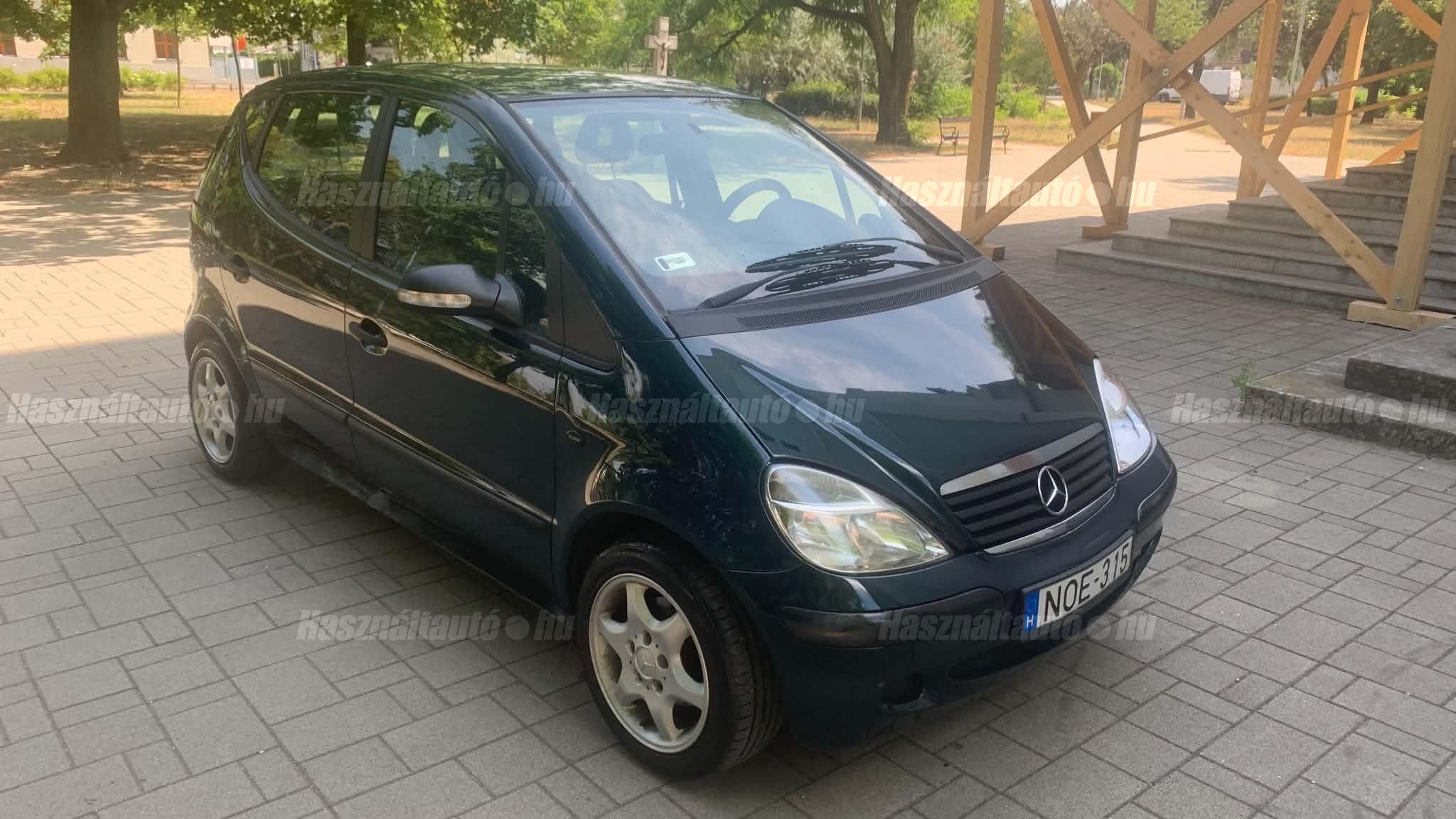 MERCEDES-BENZ A-OSZTÁLY 2003/10 - 1