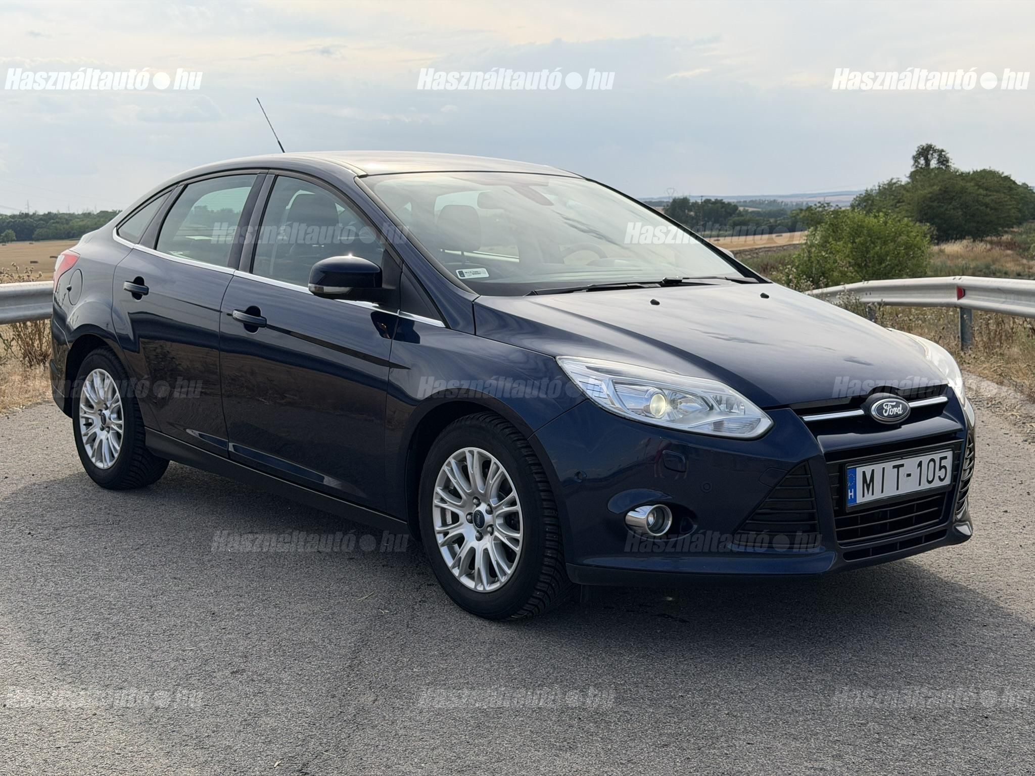 FORD FOCUS 2013/5 - 1