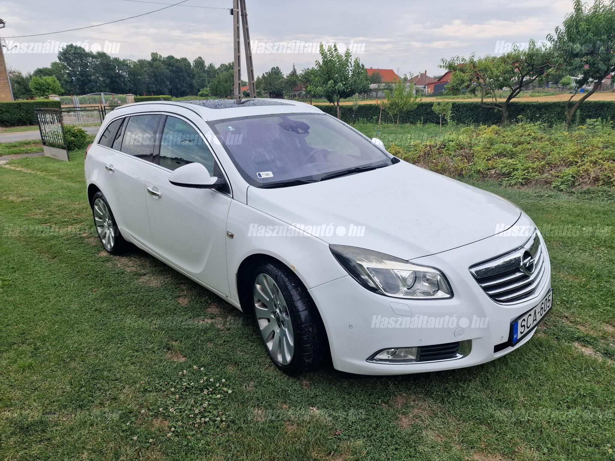 OPEL INSIGNIA 2009/10 - 1