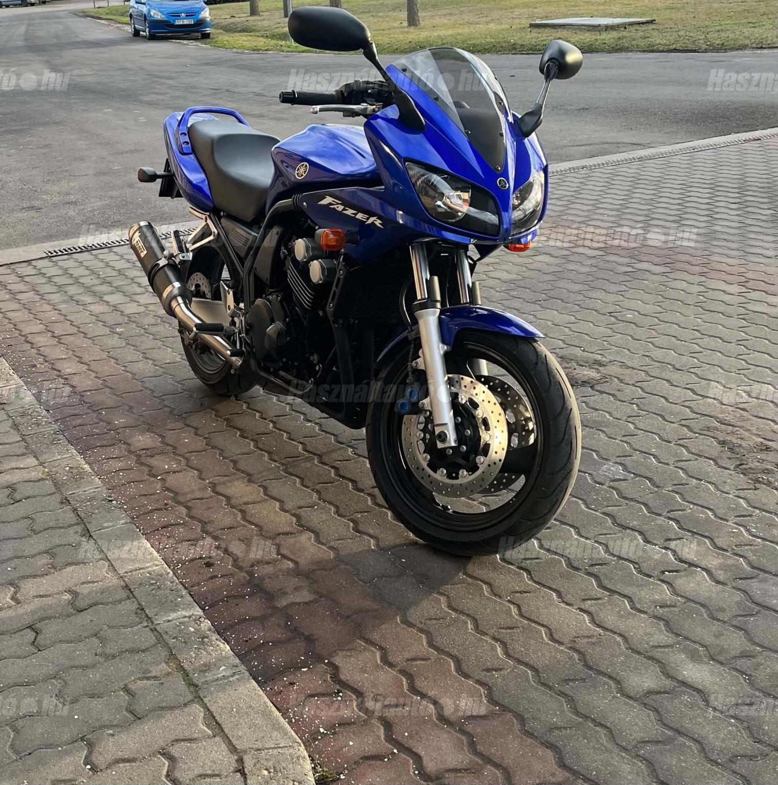 YAMAHA FZS 600 (FAZER) 2003/3 - 1