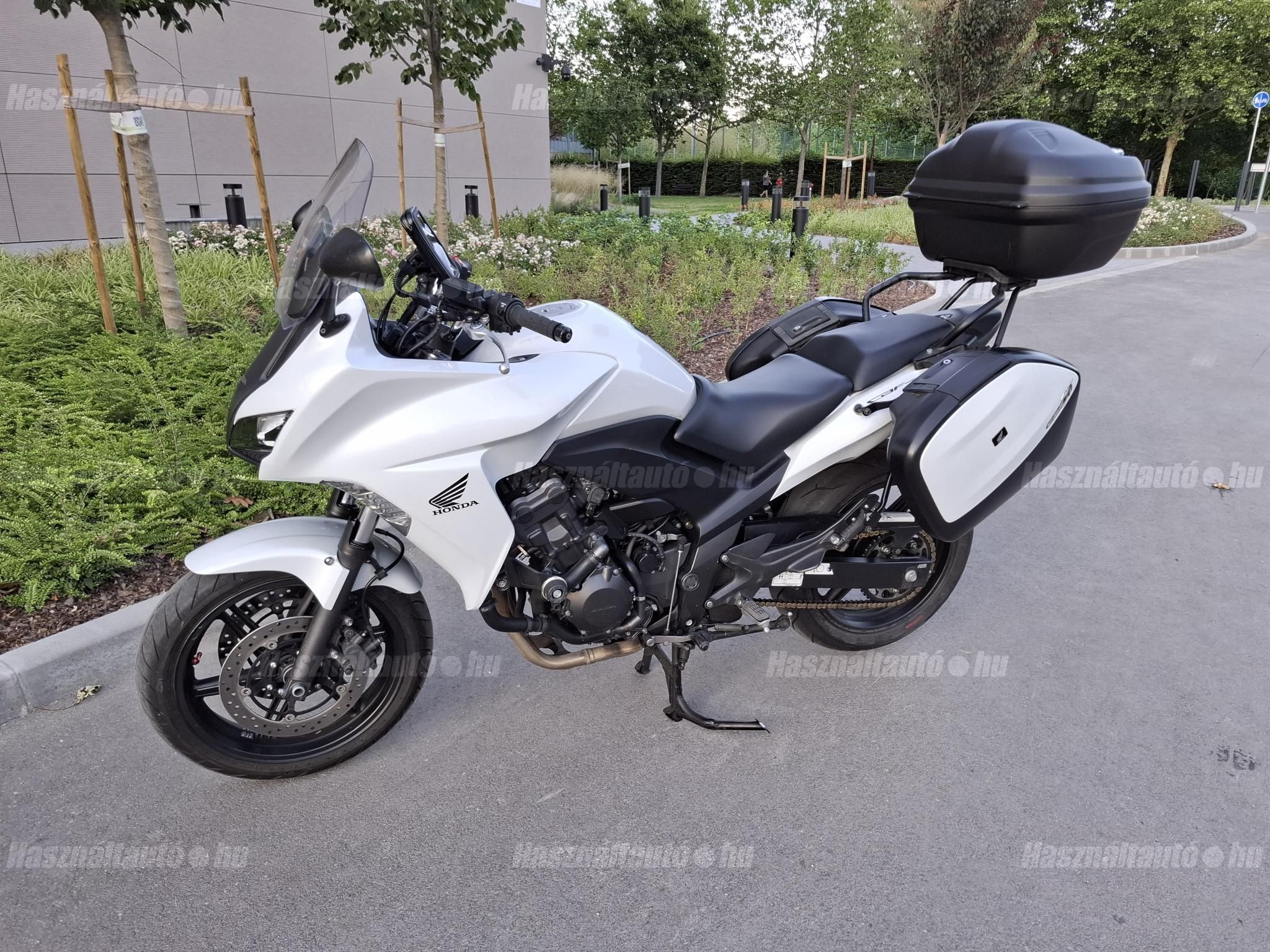 HONDA CBF 1000 2010/2 - 1