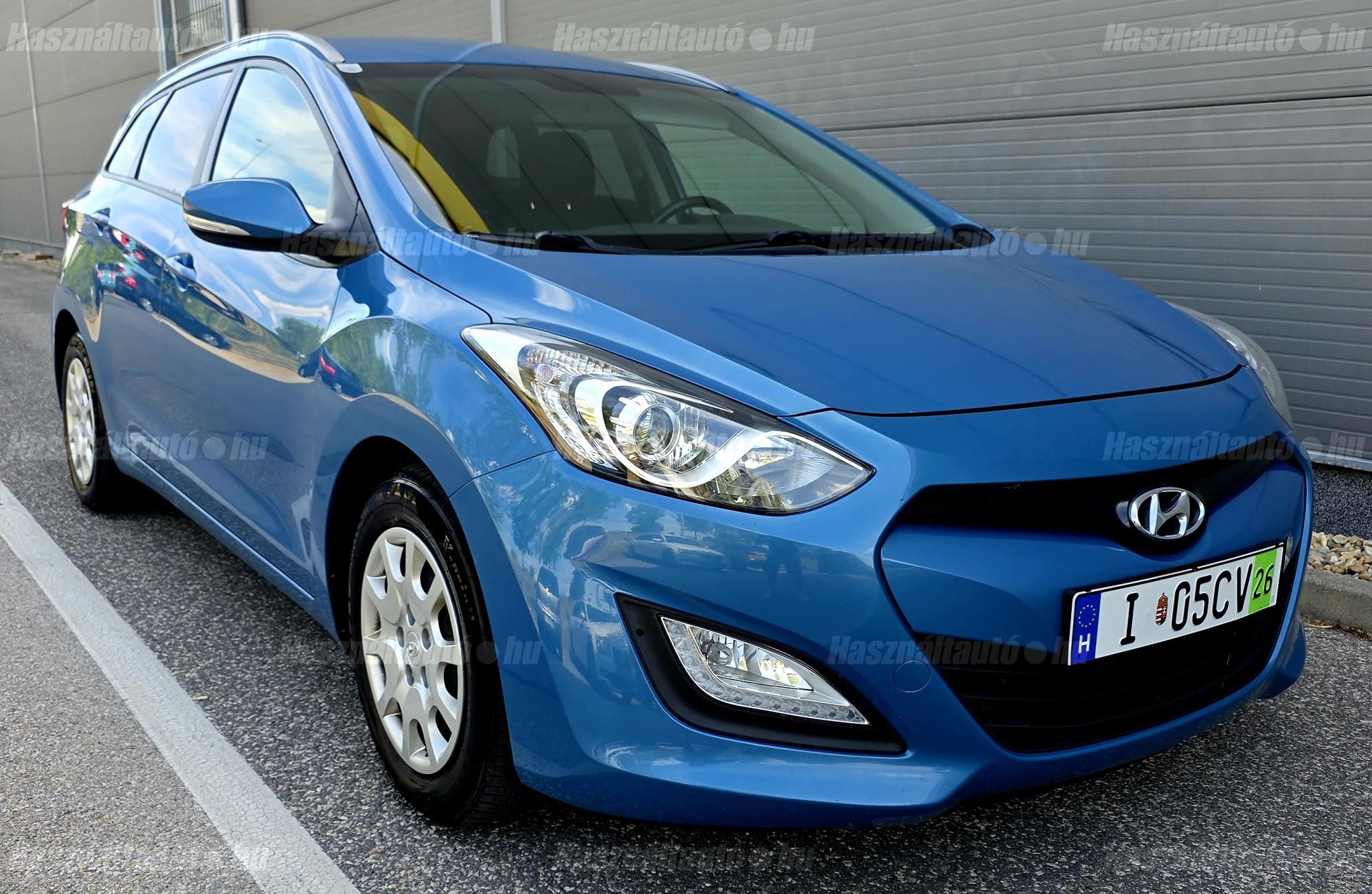 HYUNDAI I30 2013/7 - 1