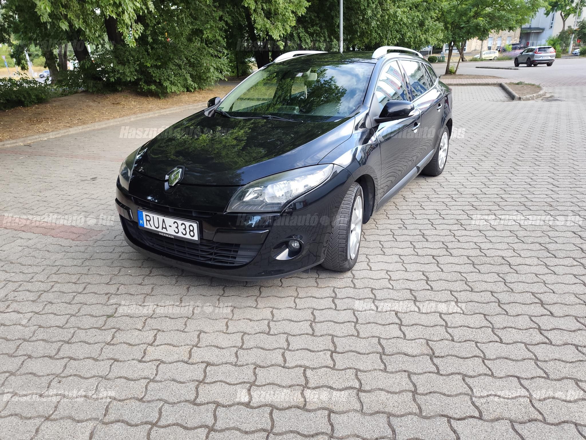 RENAULT MEGANE 2011/11 - 1