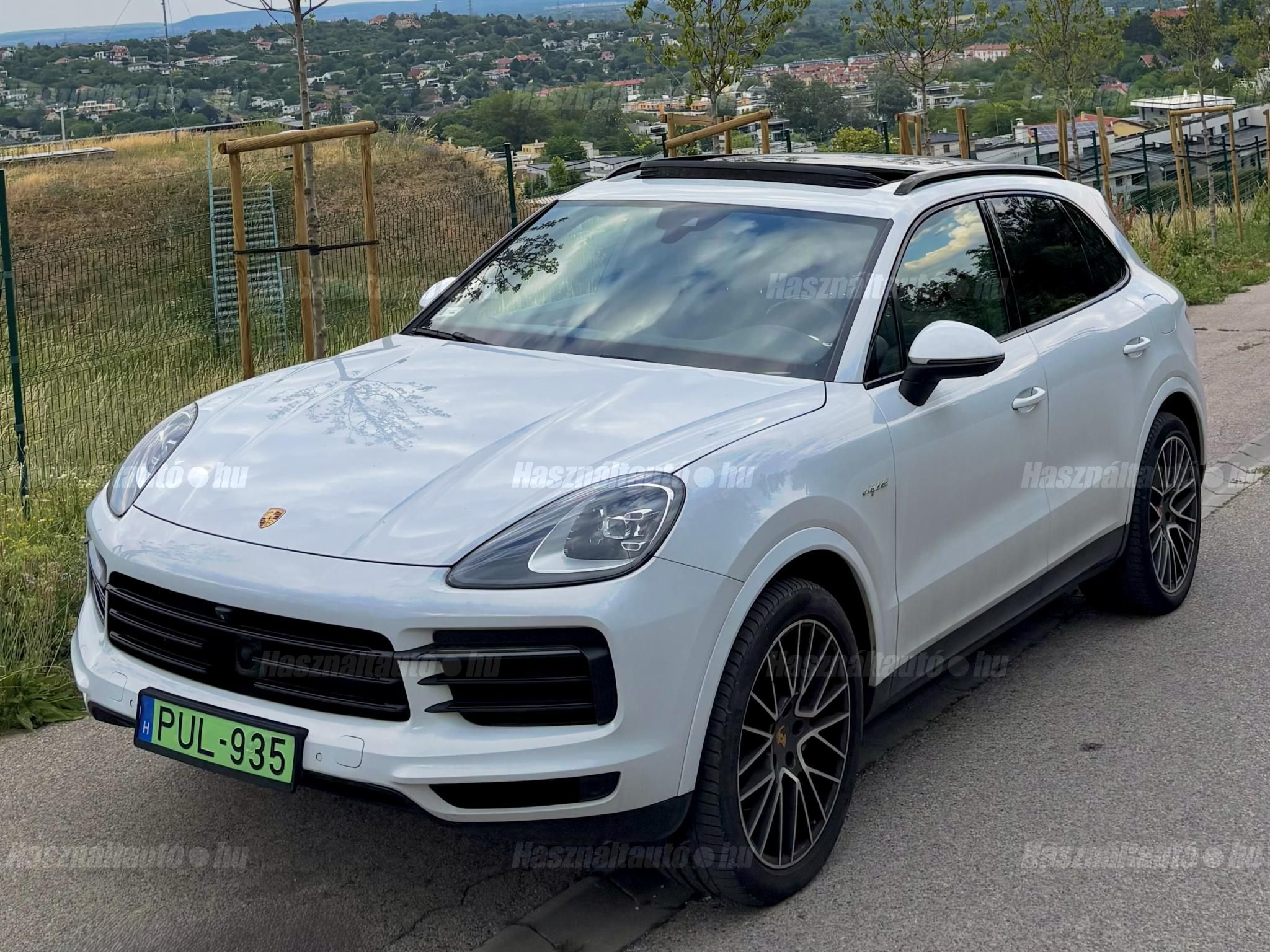 PORSCHE CAYENNE 2018/8 - 1