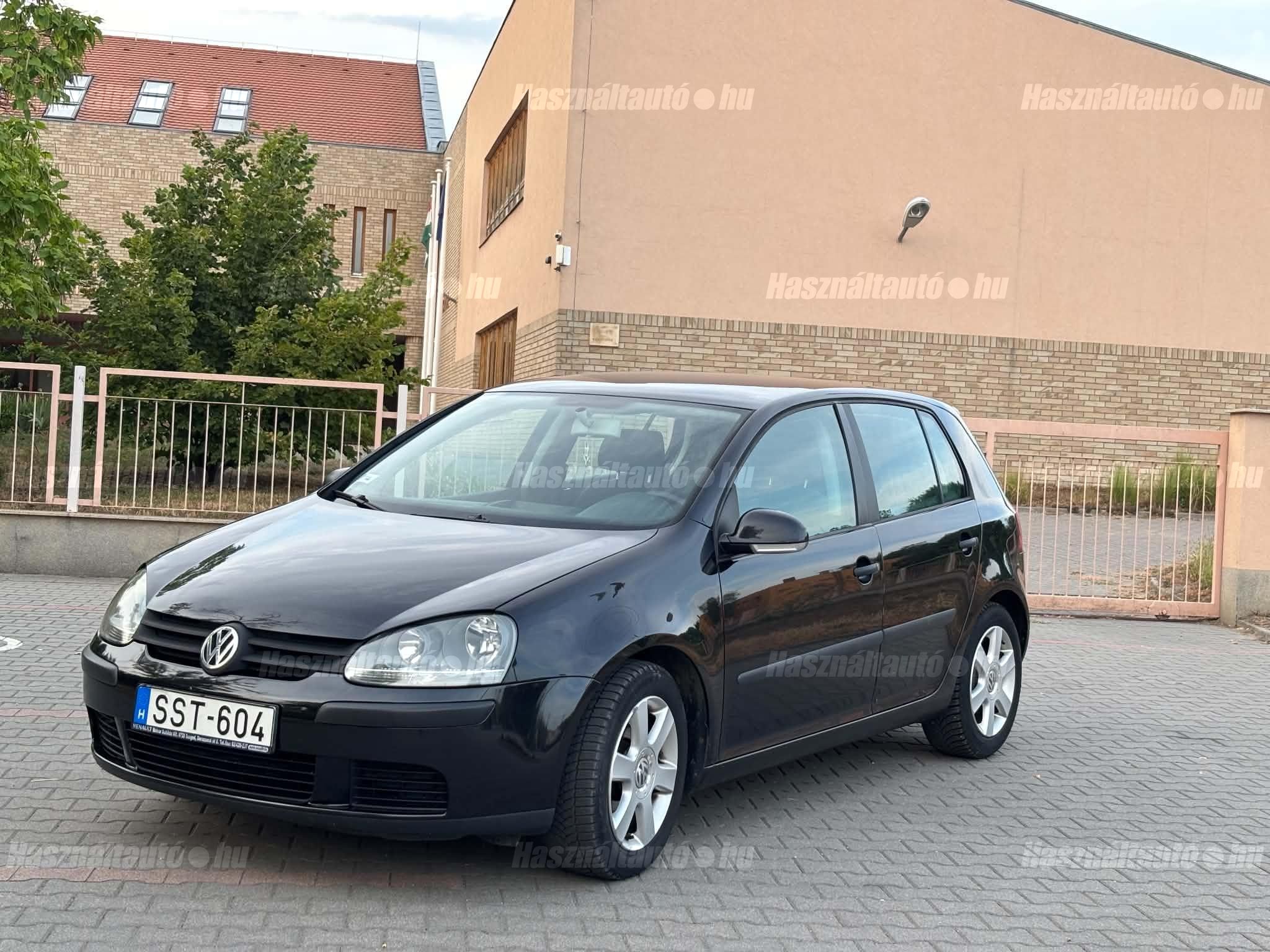 VOLKSWAGEN GOLF V 2004/5 - 1