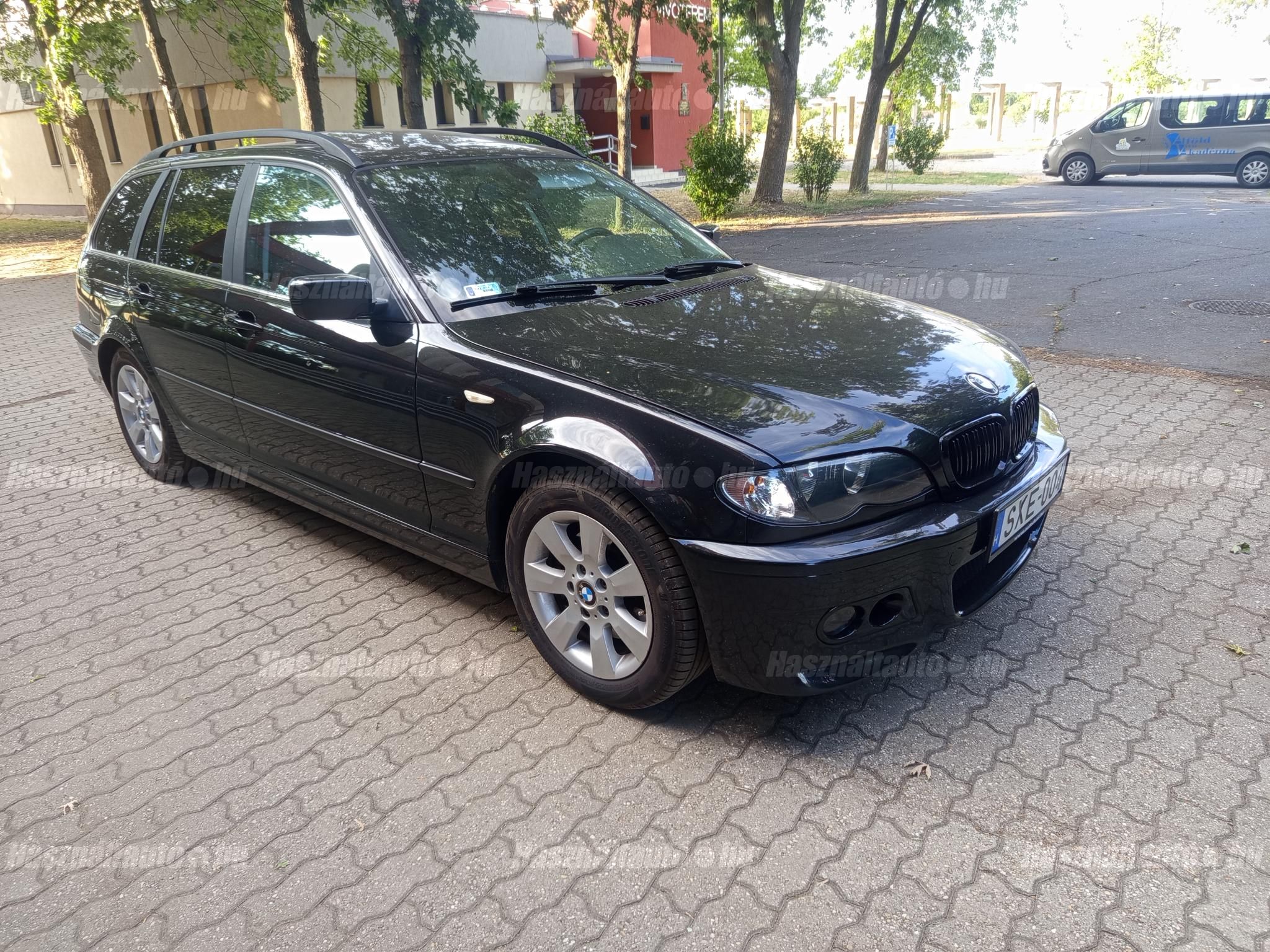 BMW 320 2003/5 - 1
