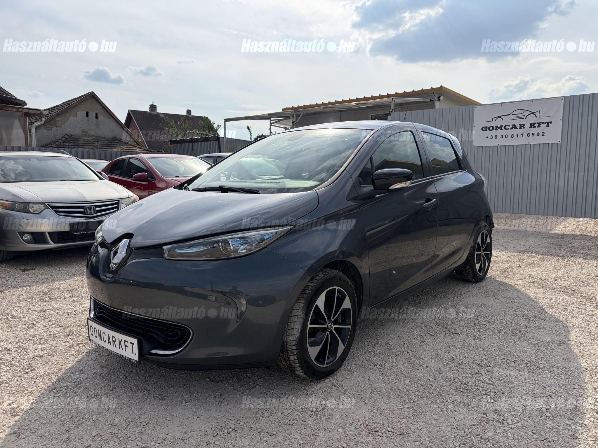 RENAULT ZOE 2018/9 - 1