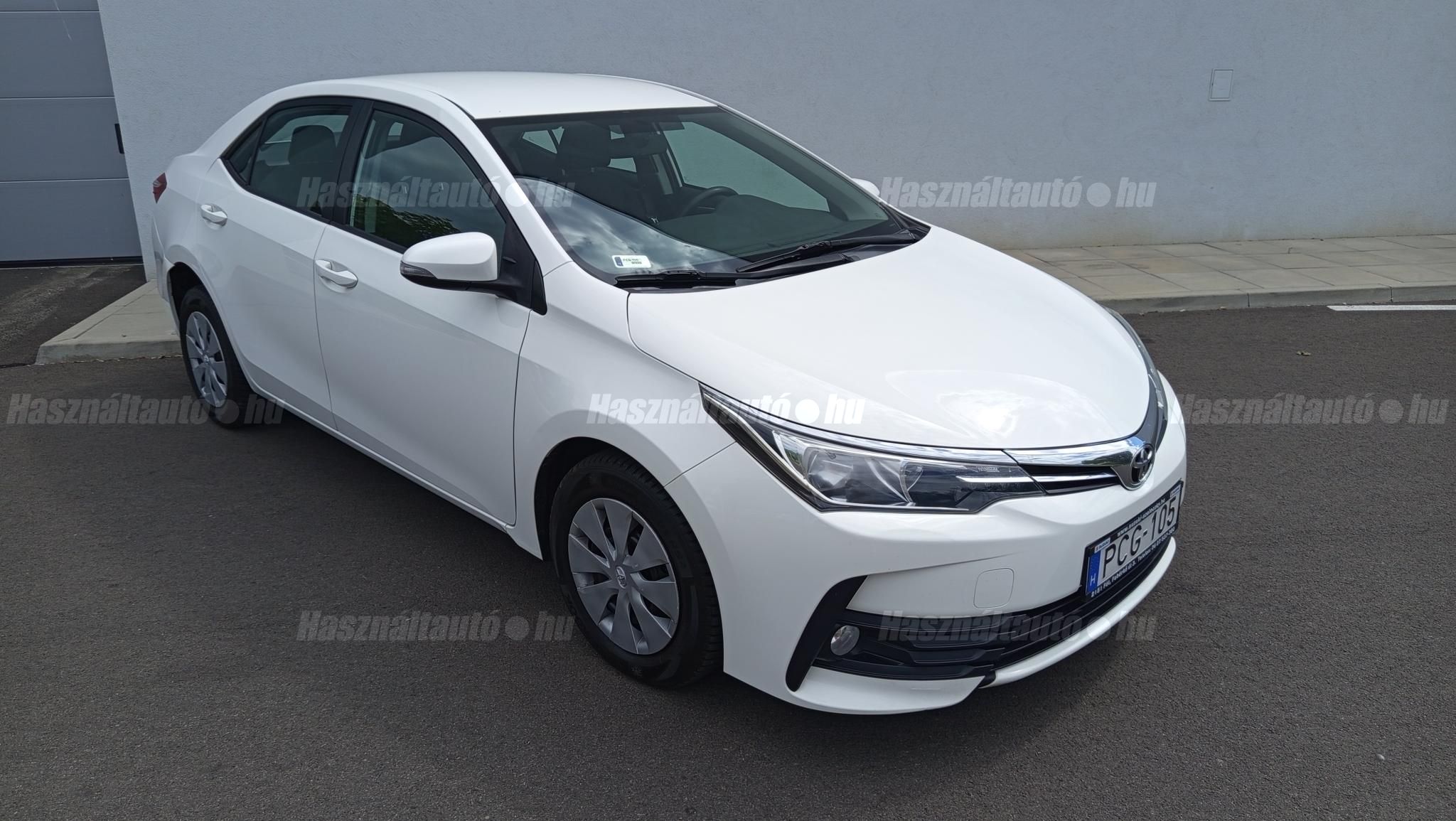 TOYOTA COROLLA 2017/4 - 1